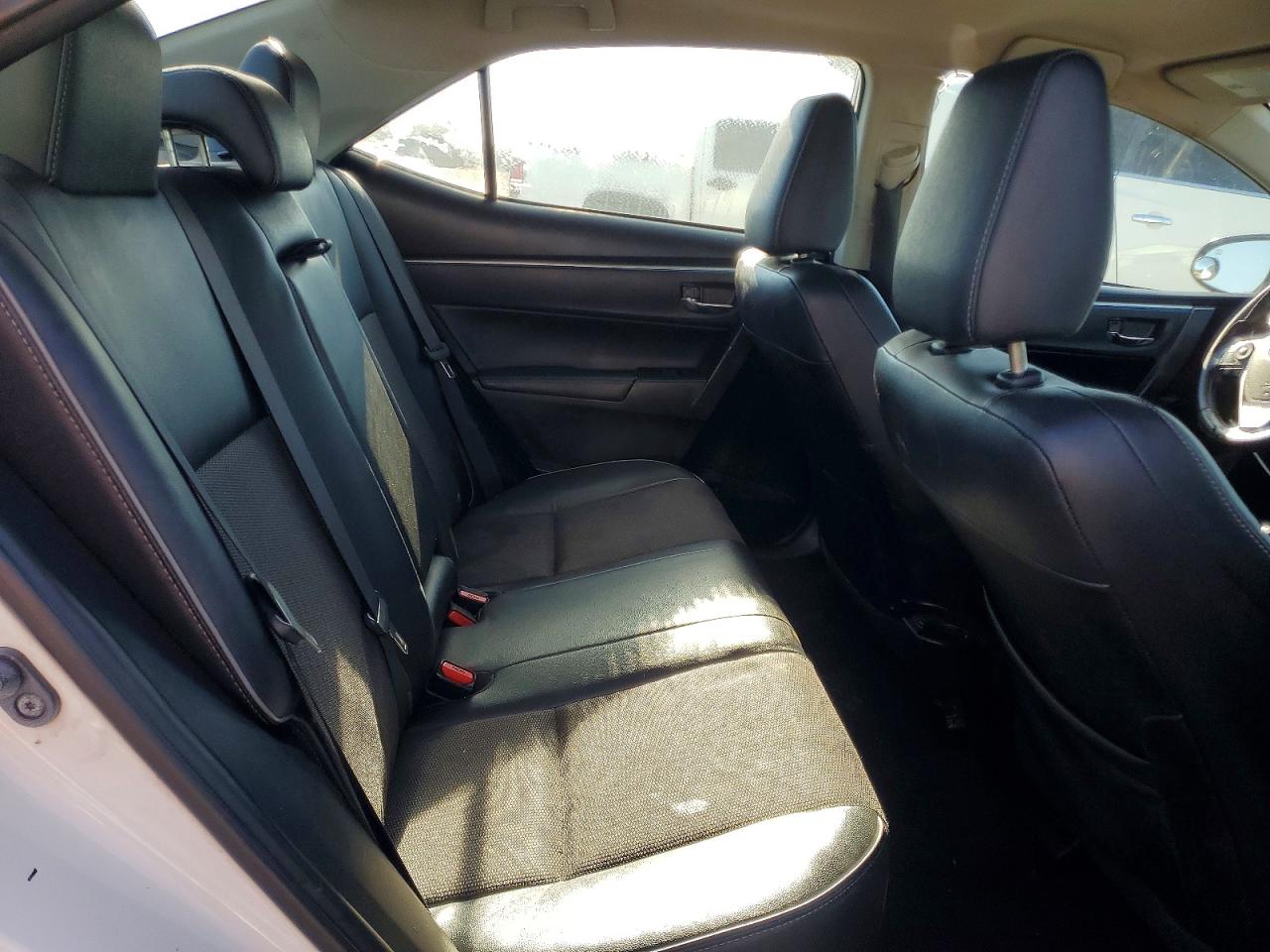2015 Toyota Corolla S Plus White vin: 2T1BURHE6FC253520