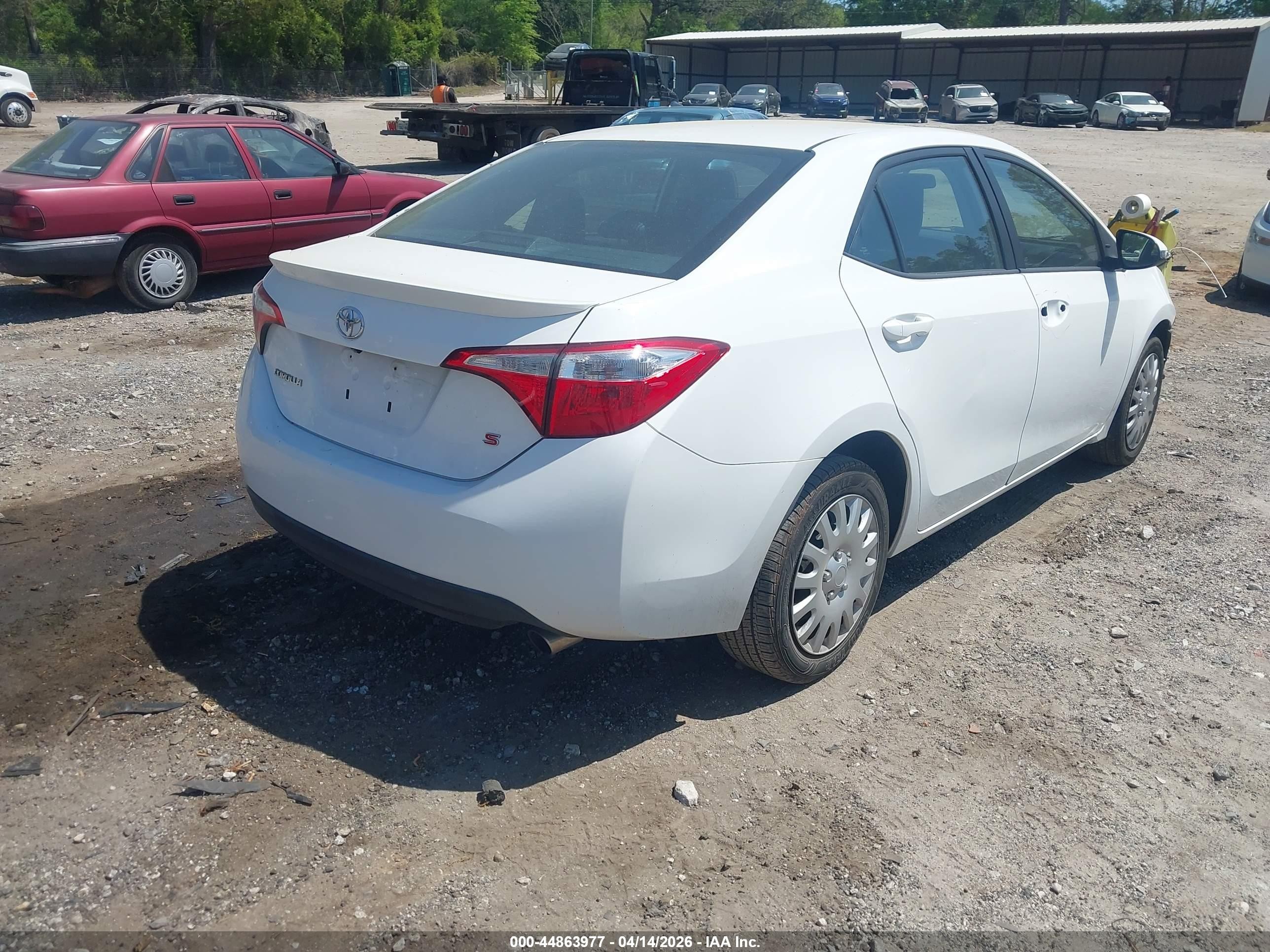 2015 Toyota Corolla S Белый vin: 2T1BURHE6FC265490