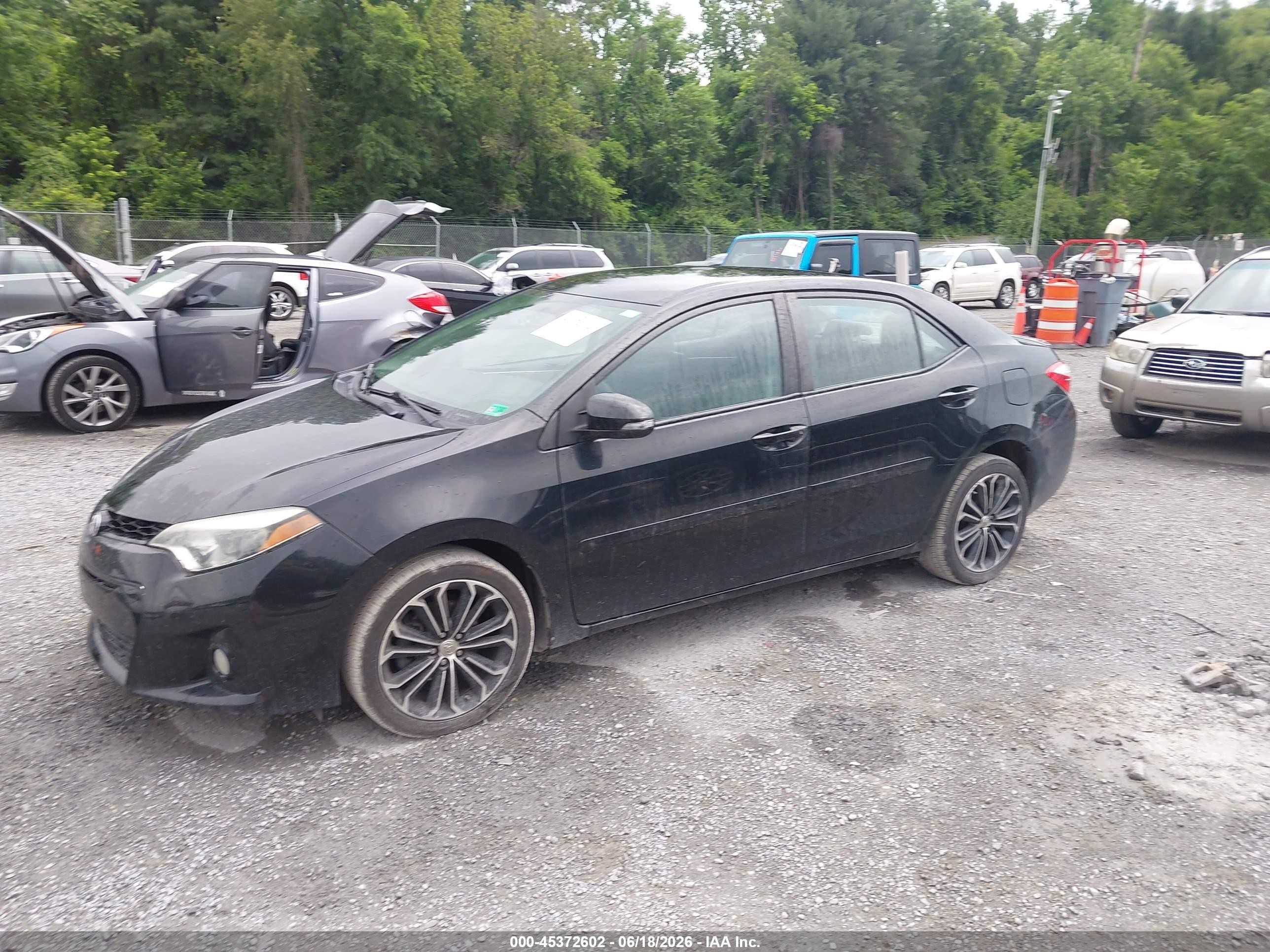 2015 Toyota Corolla S Plus Black vin: 2T1BURHE6FC283049
