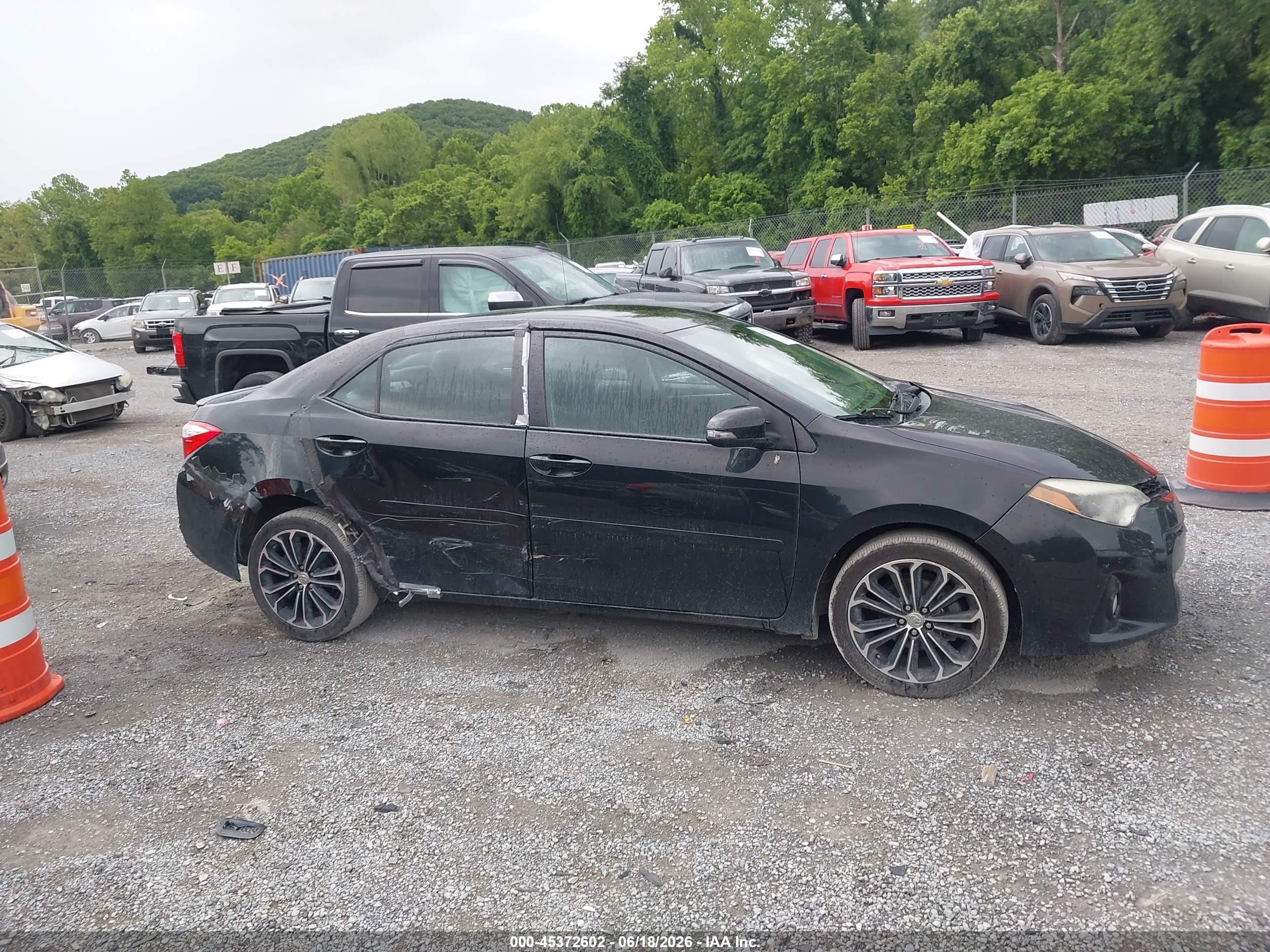 2015 Toyota Corolla S Plus Black vin: 2T1BURHE6FC283049