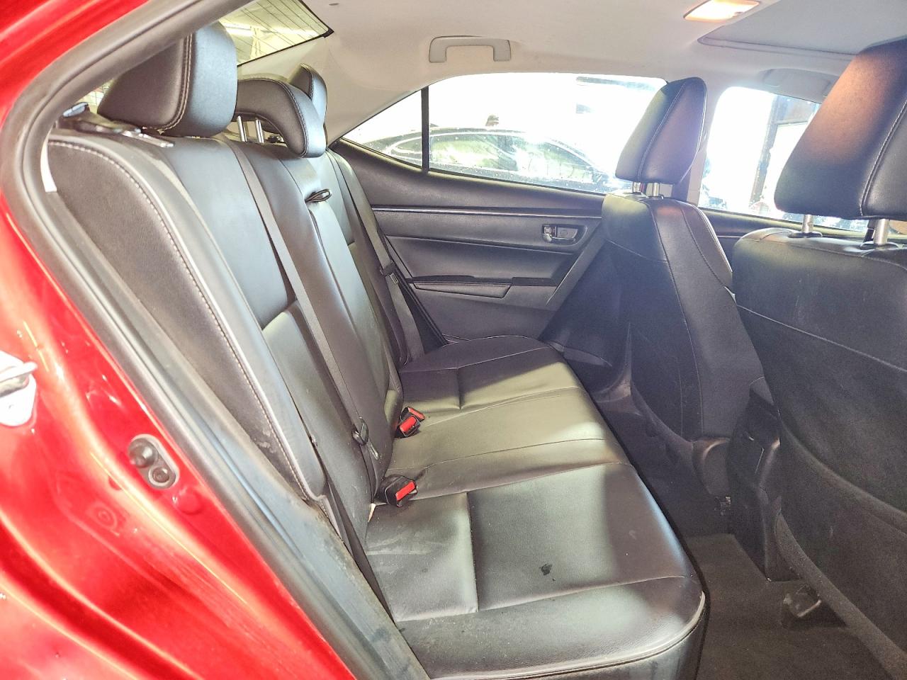 2015 Toyota Corolla S Premium Red vin: 2T1BURHE6FC285058