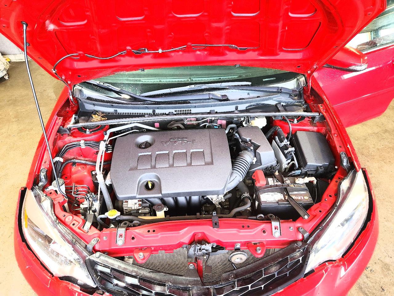 2015 Toyota Corolla S Premium Red vin: 2T1BURHE6FC285058