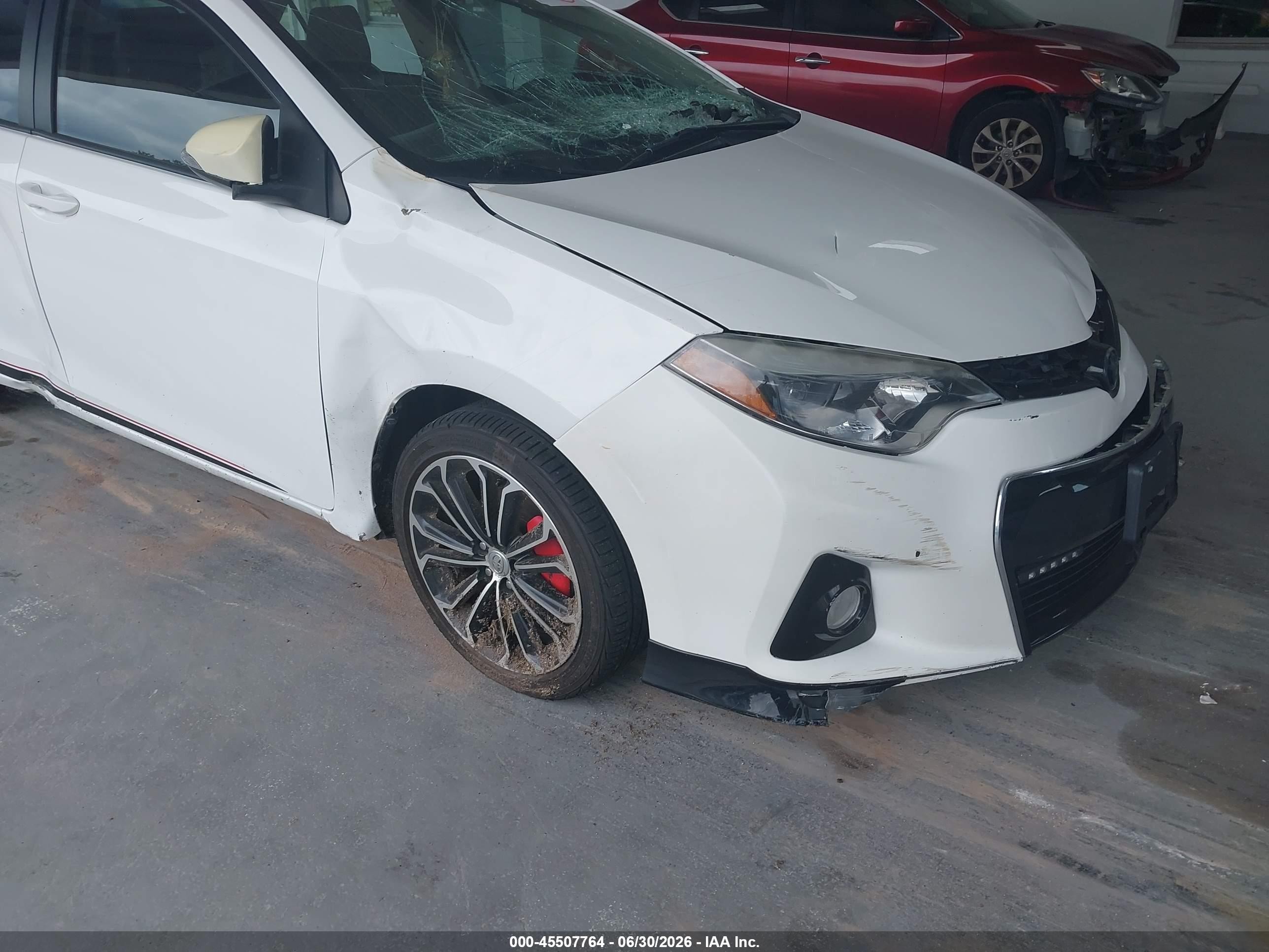 2015 Toyota Corolla S Plus White vin: 2T1BURHE6FC296660