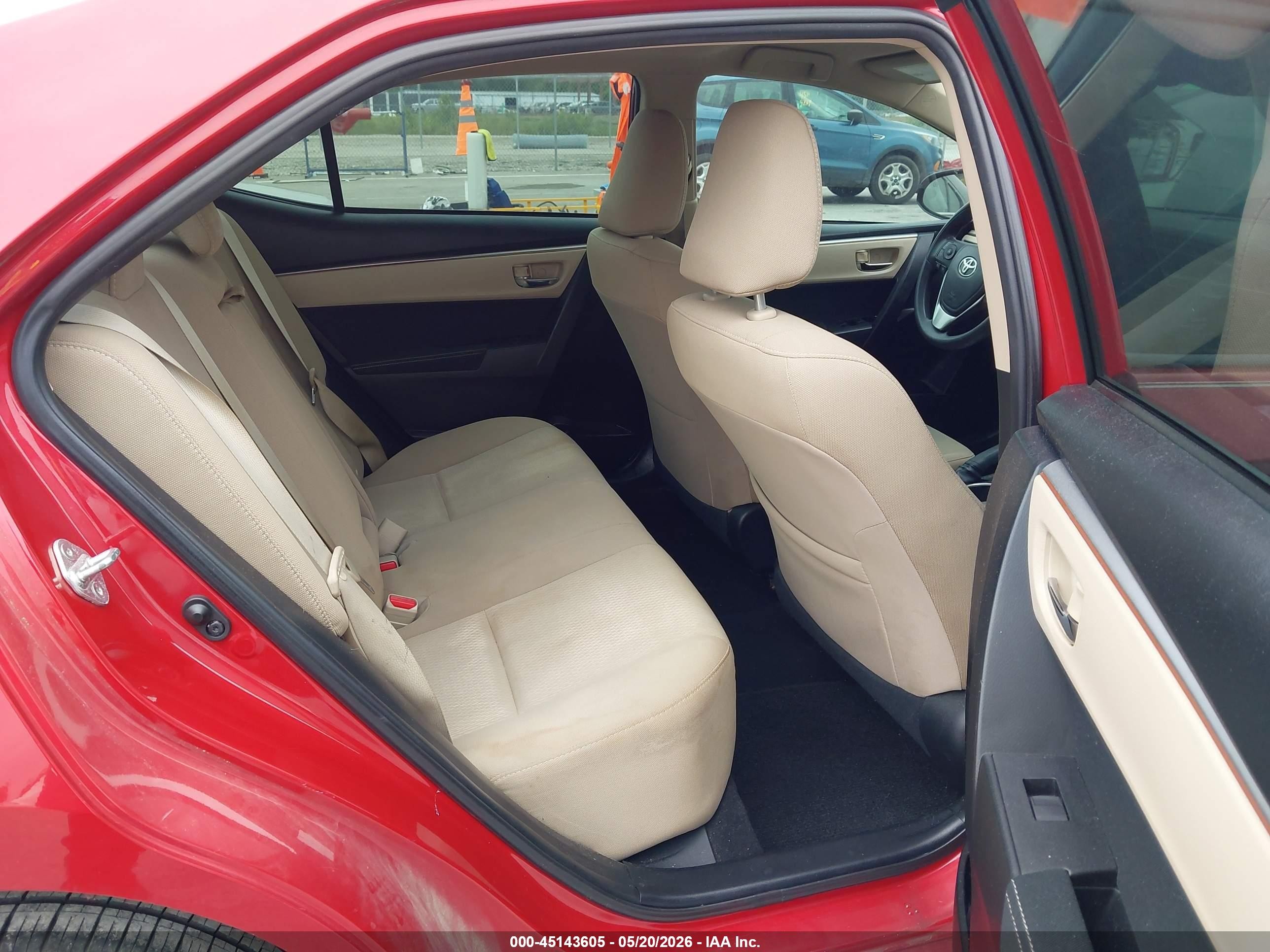 2015 Toyota Corolla Le Plus Red vin: 2T1BURHE6FC309259