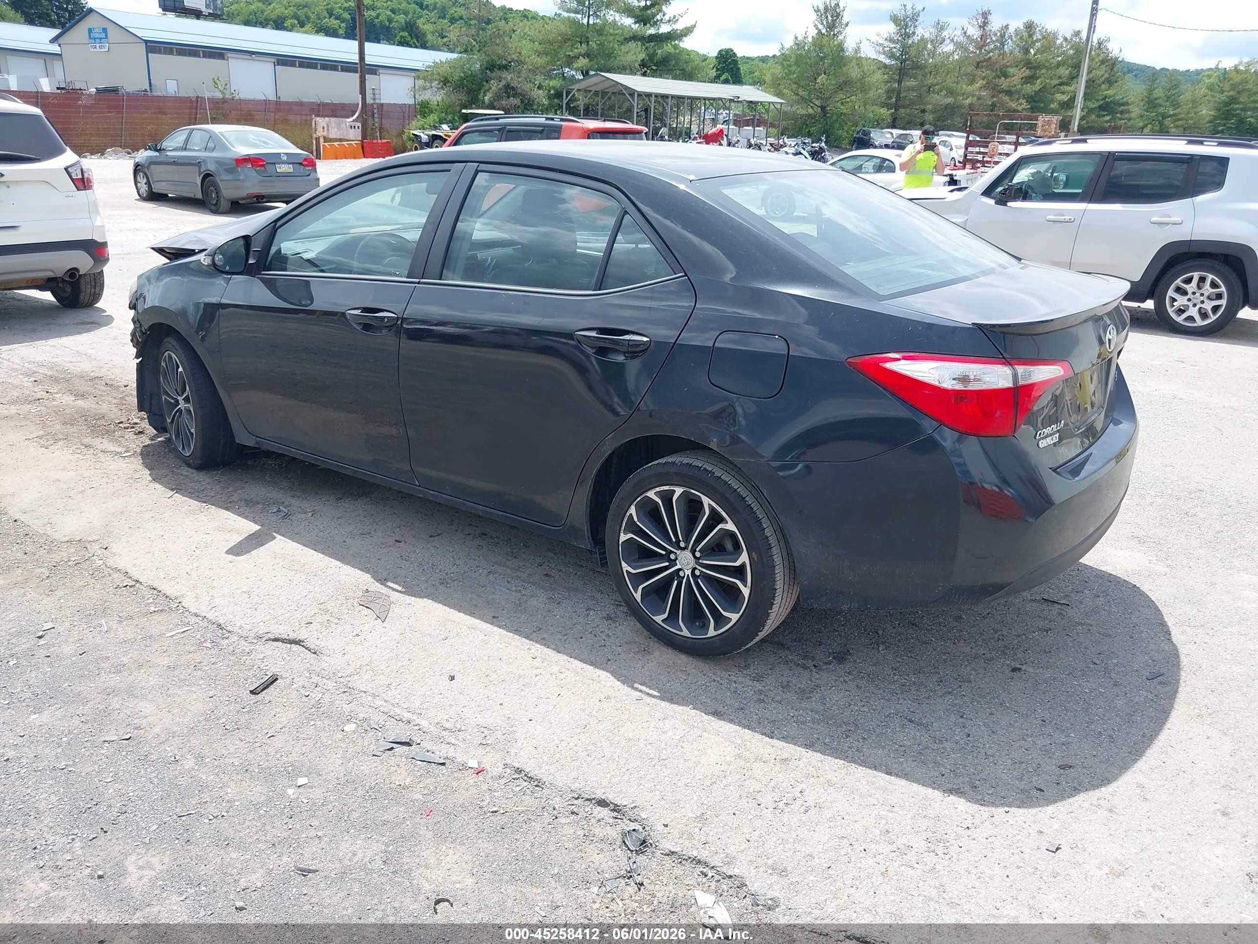 2015 Toyota Corolla S Plus Black vin: 2T1BURHE6FC319127