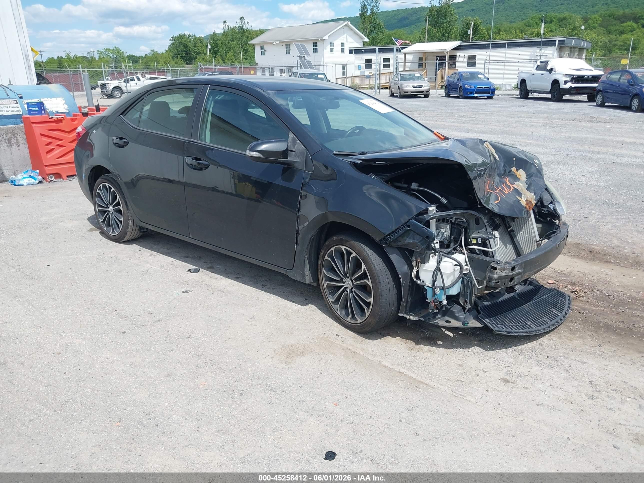 2015 Toyota Corolla S Plus Black vin: 2T1BURHE6FC319127