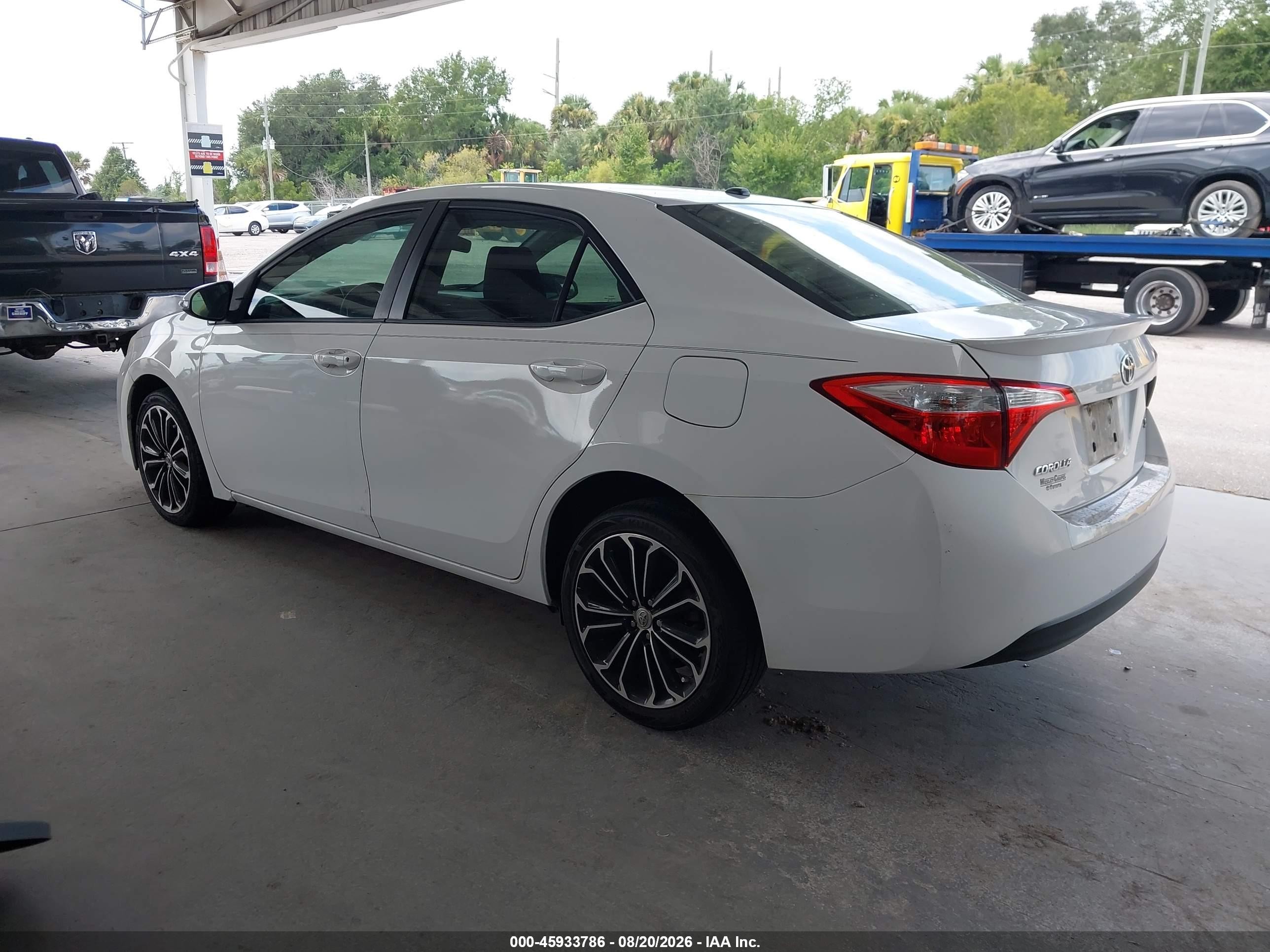2015 Toyota Corolla S Plus White vin: 2T1BURHE6FC341807