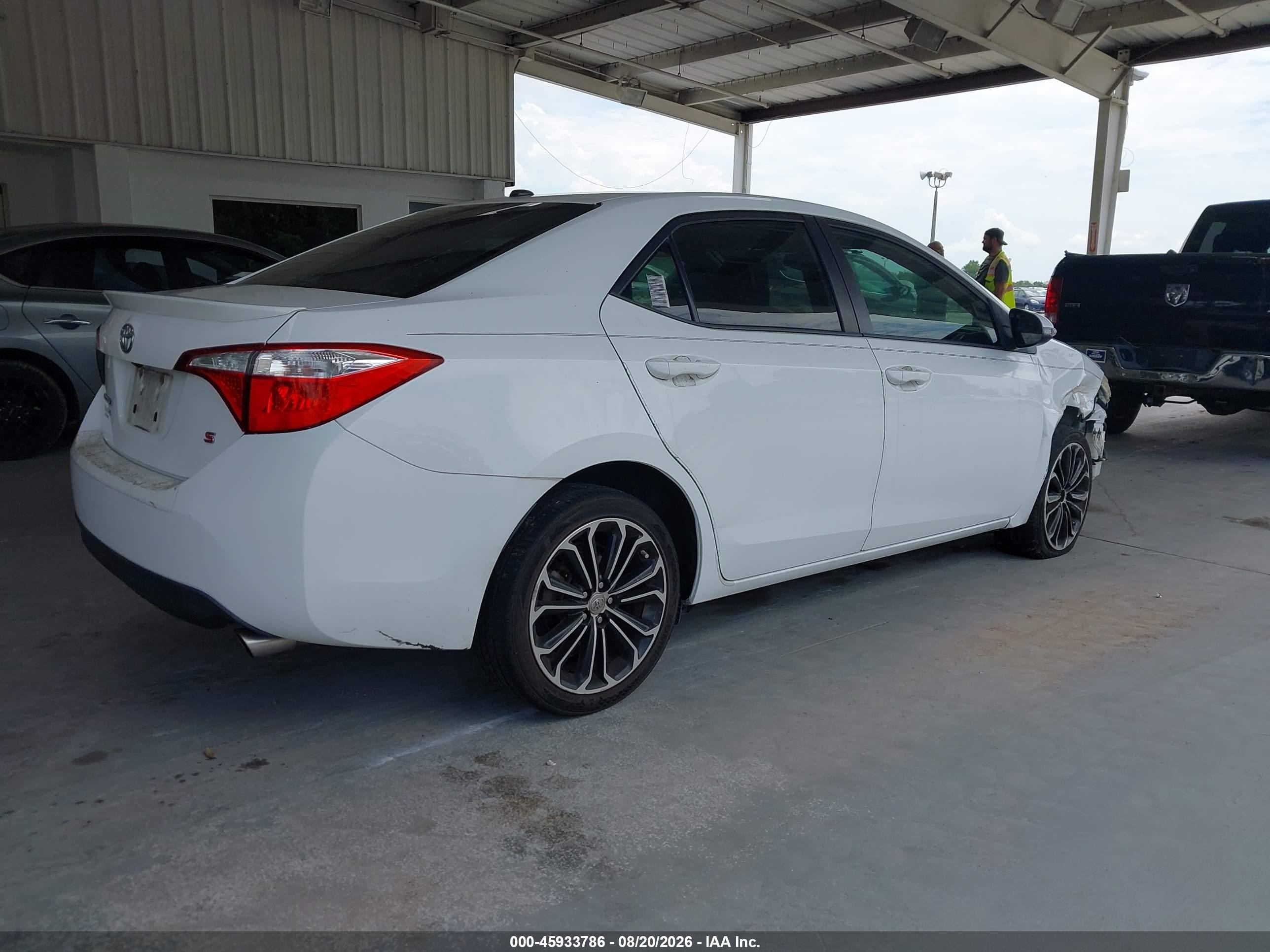 2015 Toyota Corolla S Plus White vin: 2T1BURHE6FC341807