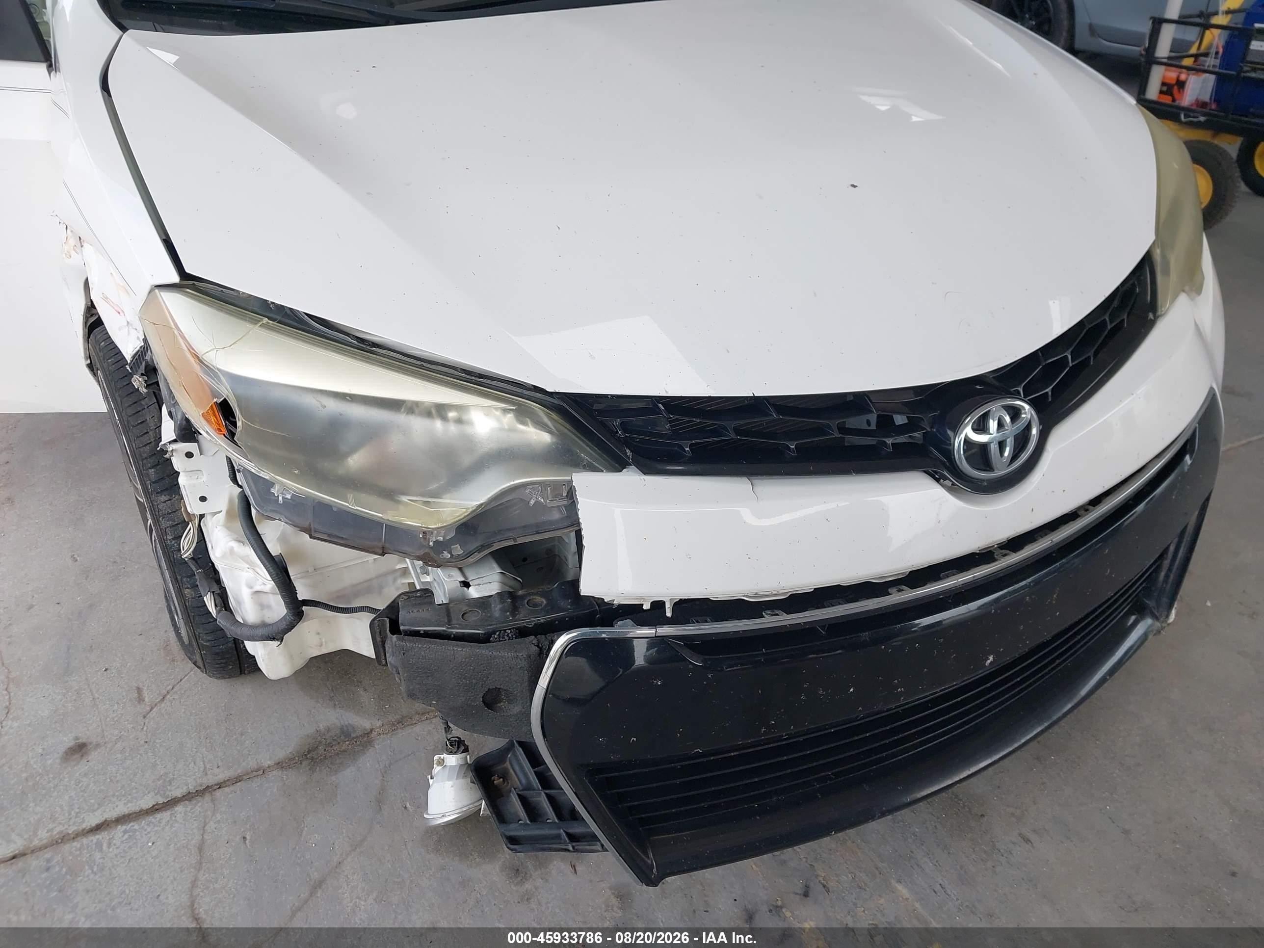 2015 Toyota Corolla S Plus White vin: 2T1BURHE6FC341807