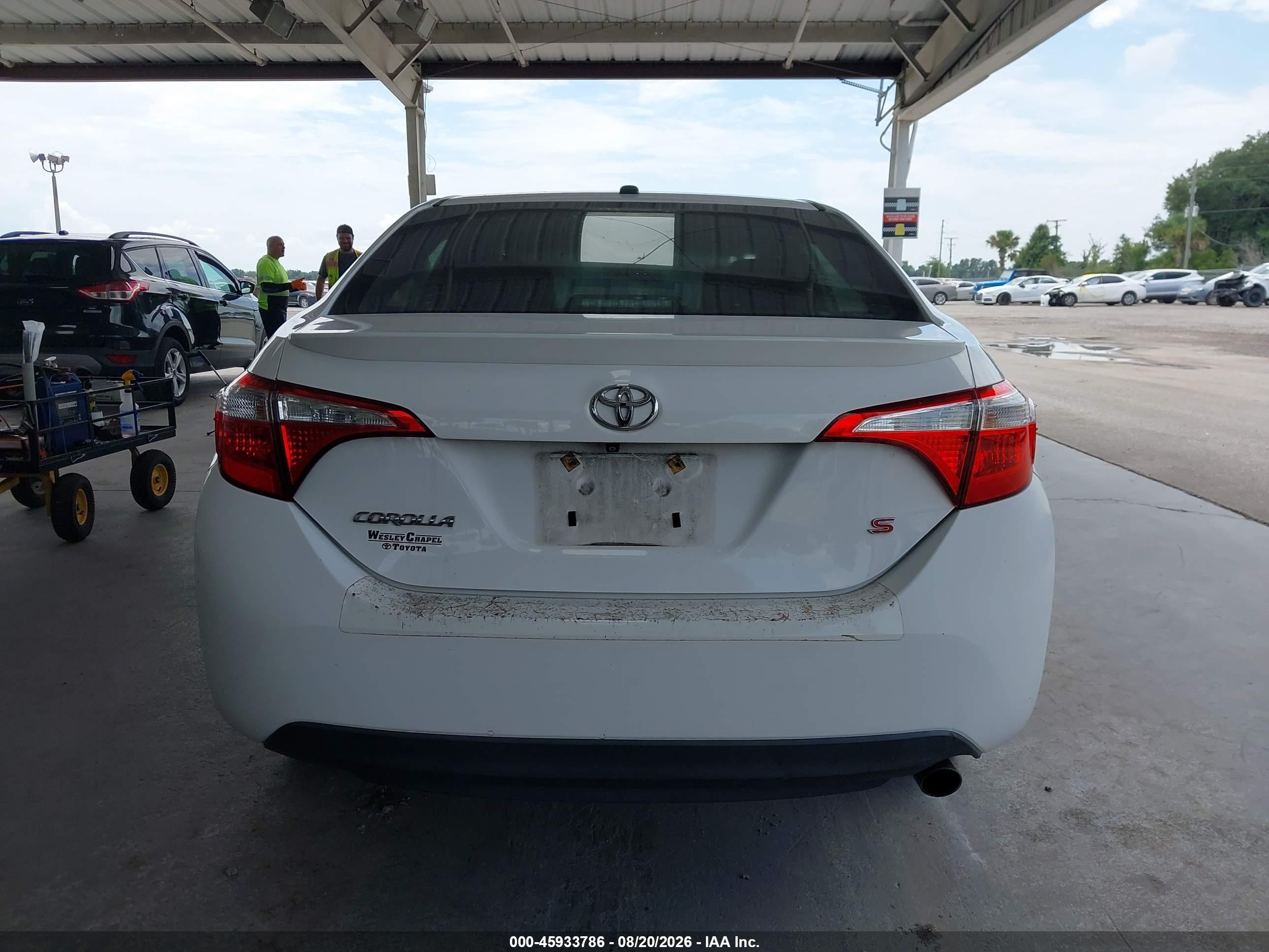 2015 Toyota Corolla S Plus White vin: 2T1BURHE6FC341807