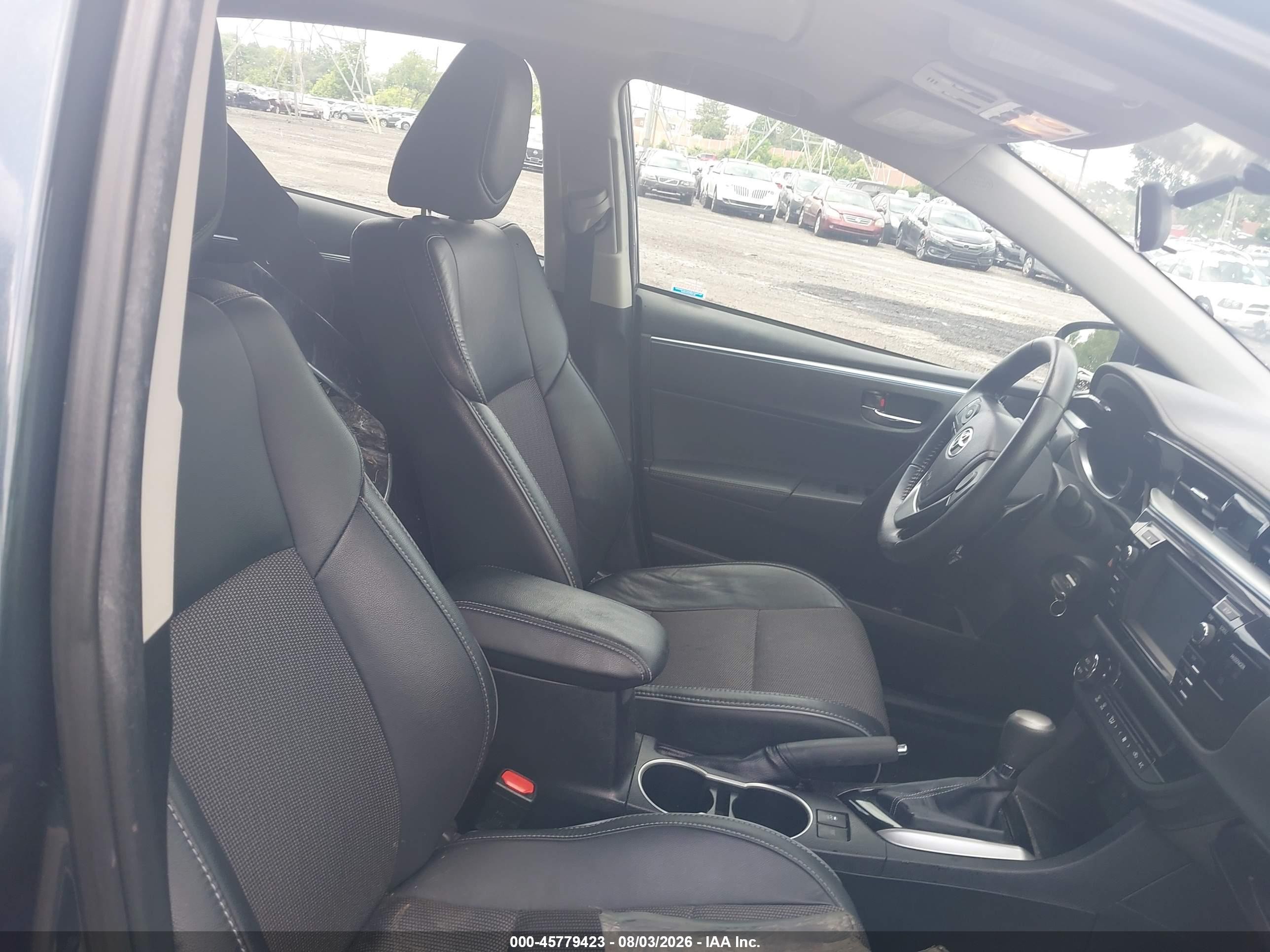 2015 Toyota Corolla S Plus Blue vin: 2T1BURHE6FC344559