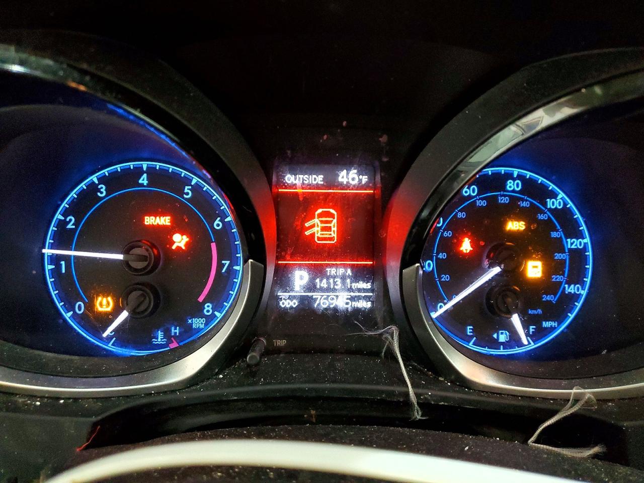 2015 Toyota Corolla S Plus Silver vin: 2T1BURHE6FC347008