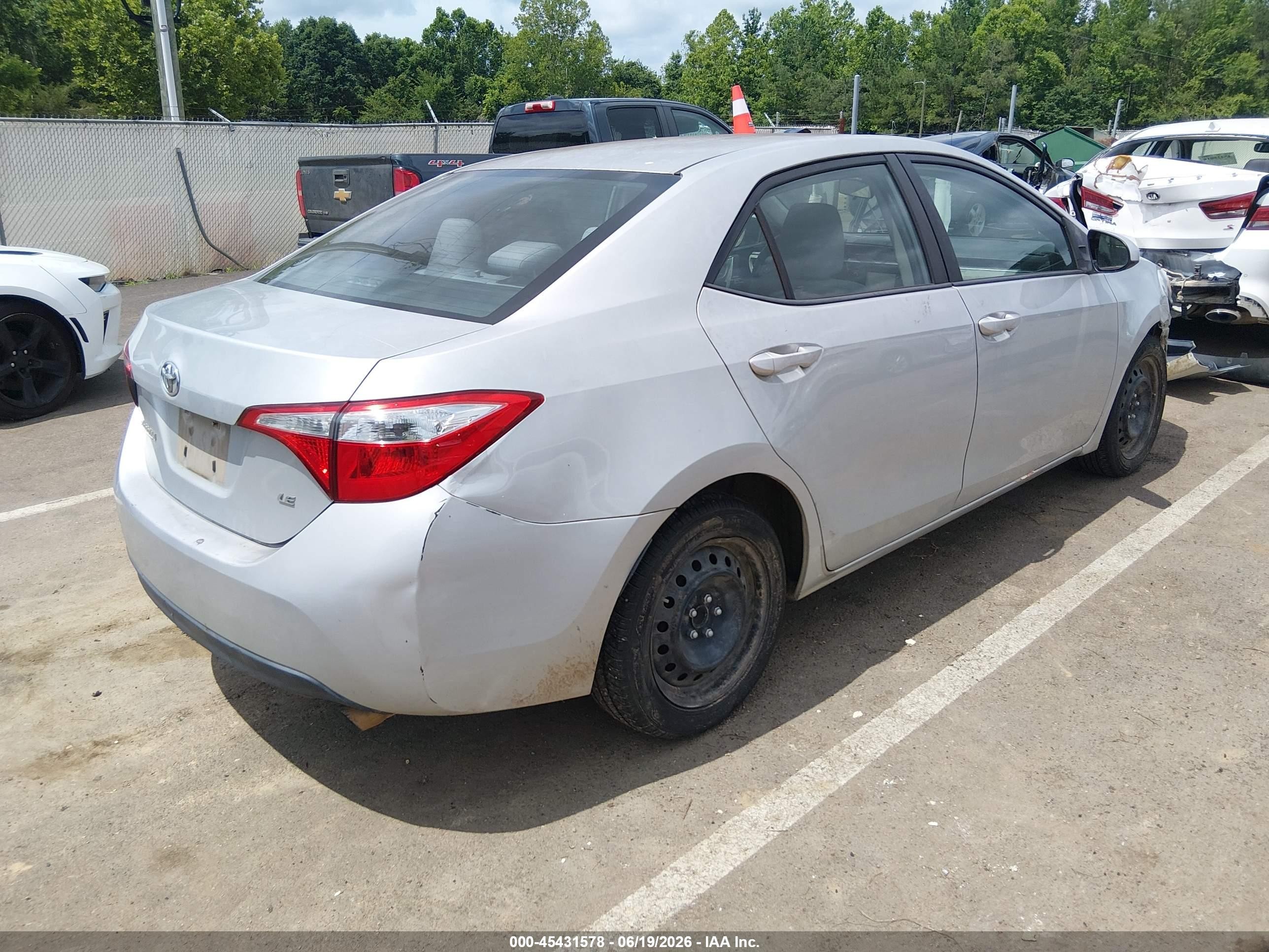 2015 Toyota Corolla Le Silver vin: 2T1BURHE6FC347364
