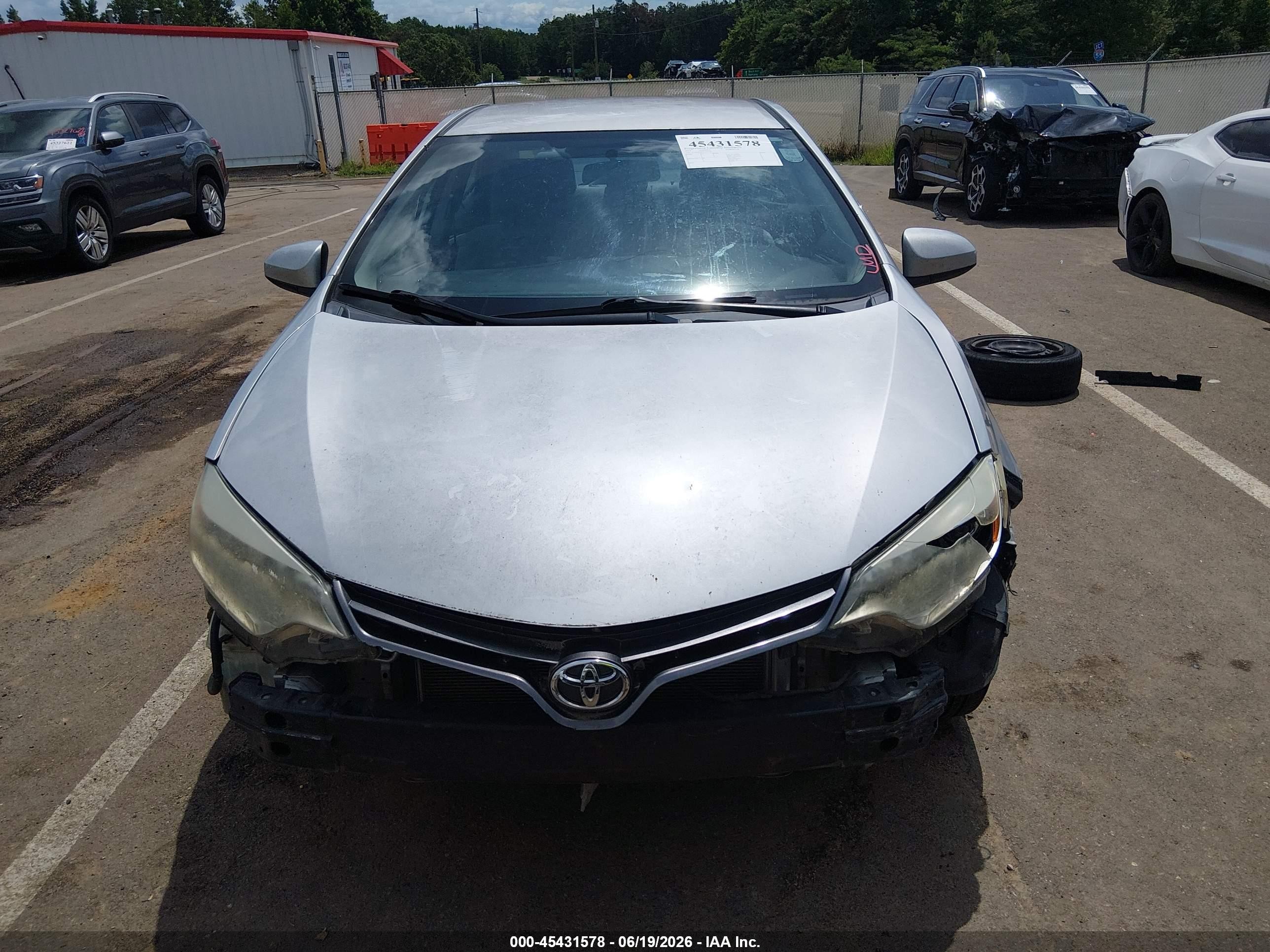 2015 Toyota Corolla Le Silver vin: 2T1BURHE6FC347364