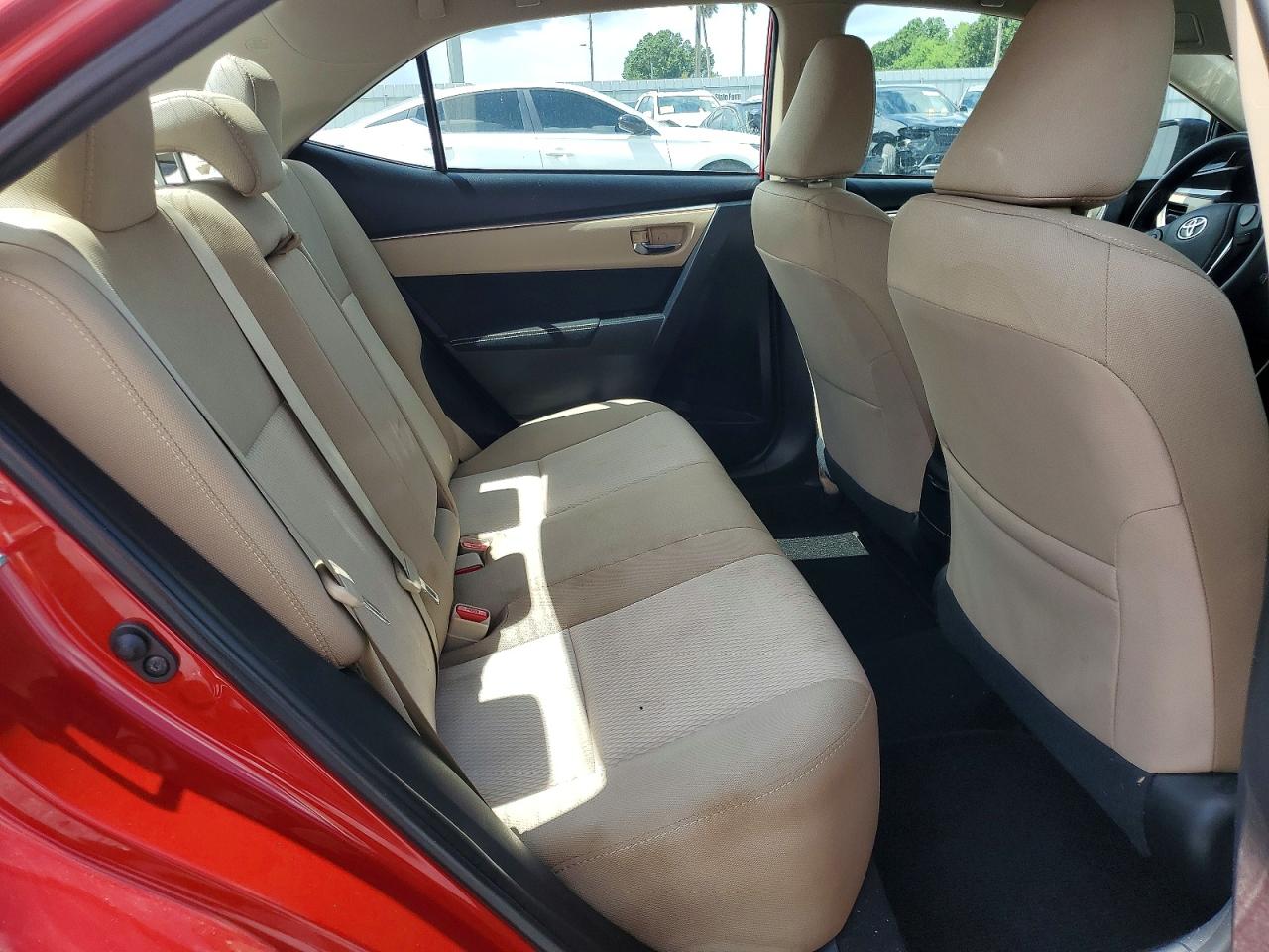 2015 Toyota Corolla Le Red vin: 2T1BURHE6FC352080