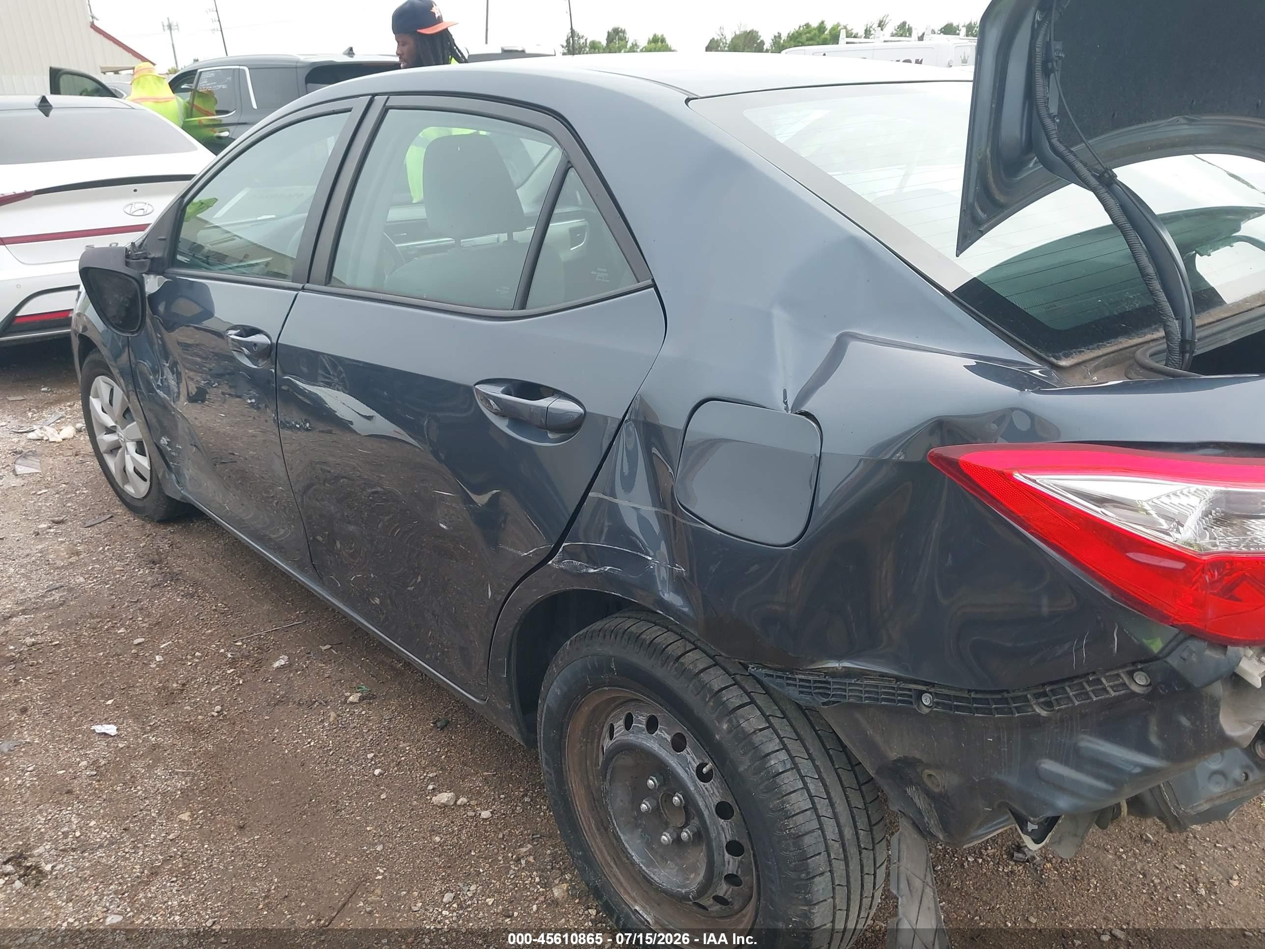 2015 Toyota Corolla Le Синий vin: 2T1BURHE6FC371017