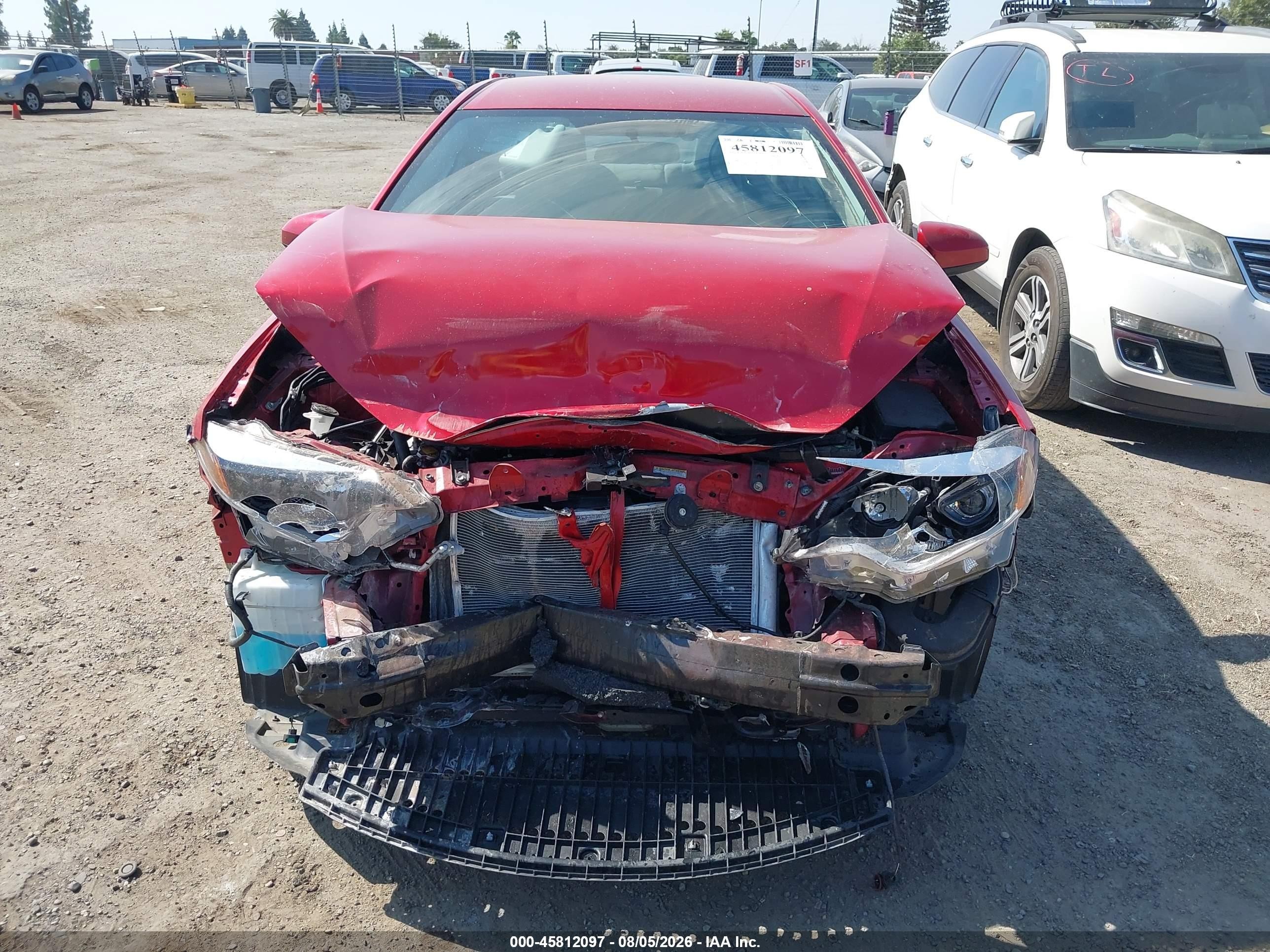 2015 Toyota Corolla Le Plus Красный vin: 2T1BURHE6FC376895
