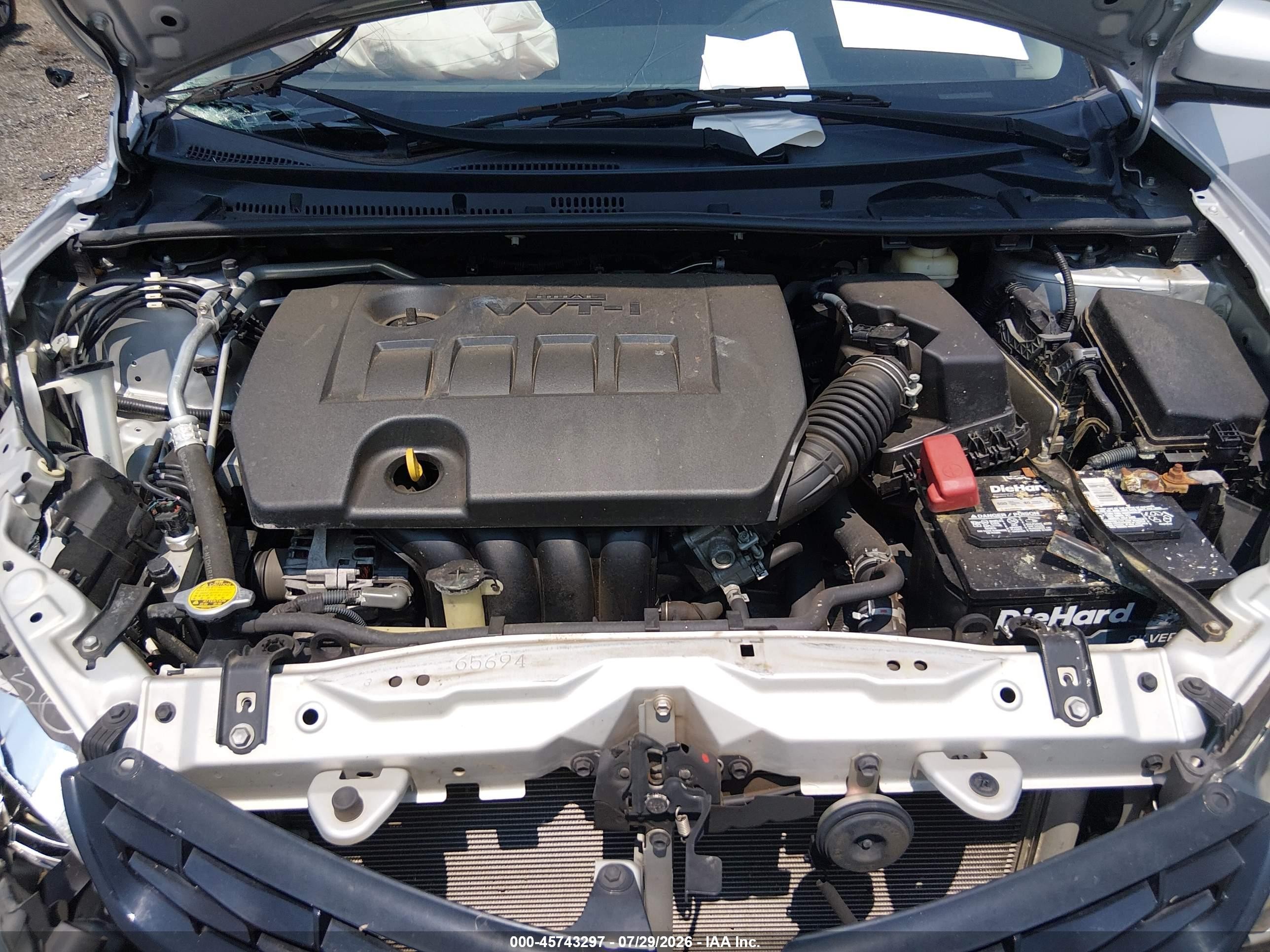 2015 Toyota Corolla S Plus Silver vin: 2T1BURHE6FC385046