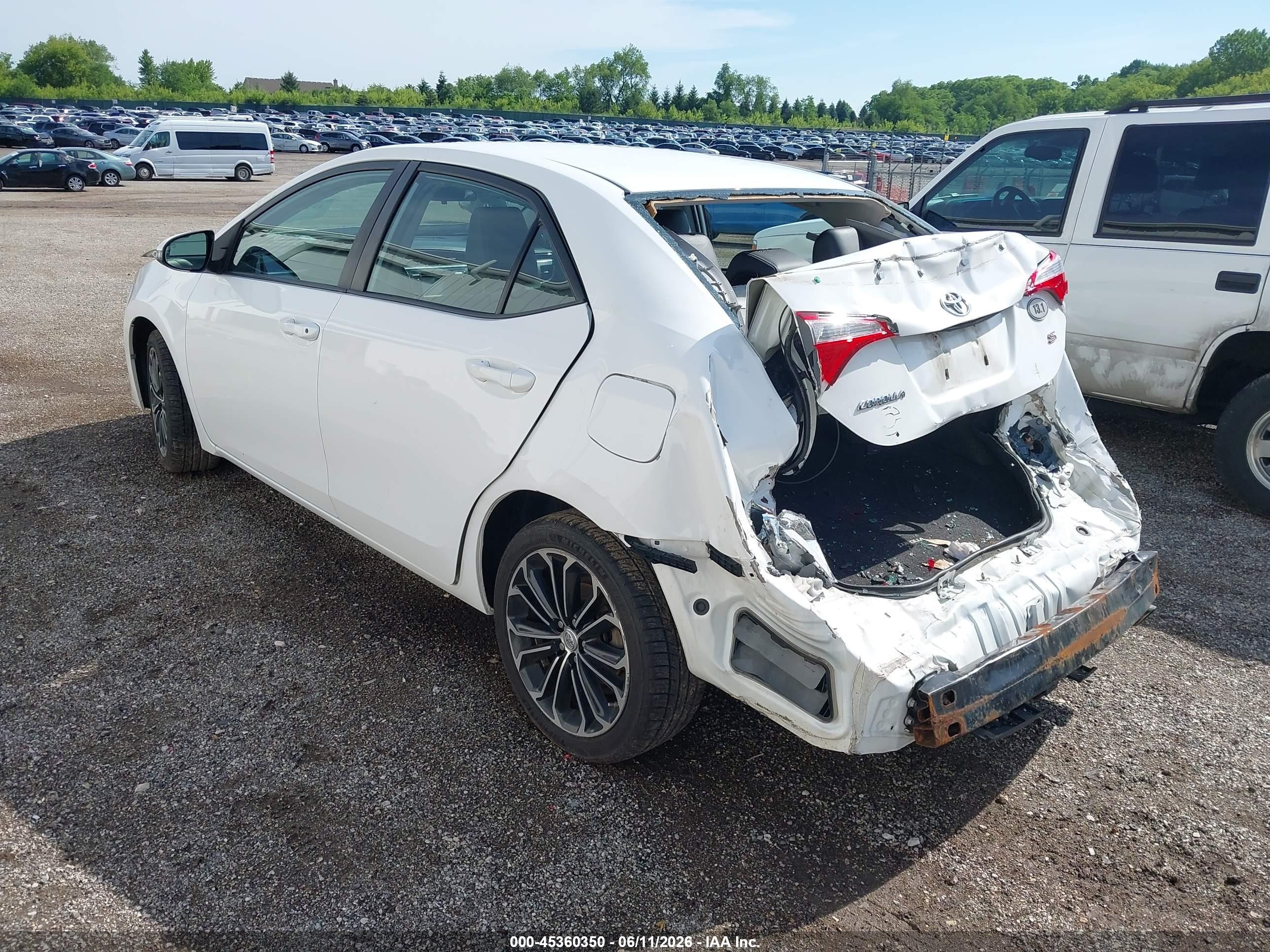 2015 Toyota Corolla S Plus Белый vin: 2T1BURHE6FC394488