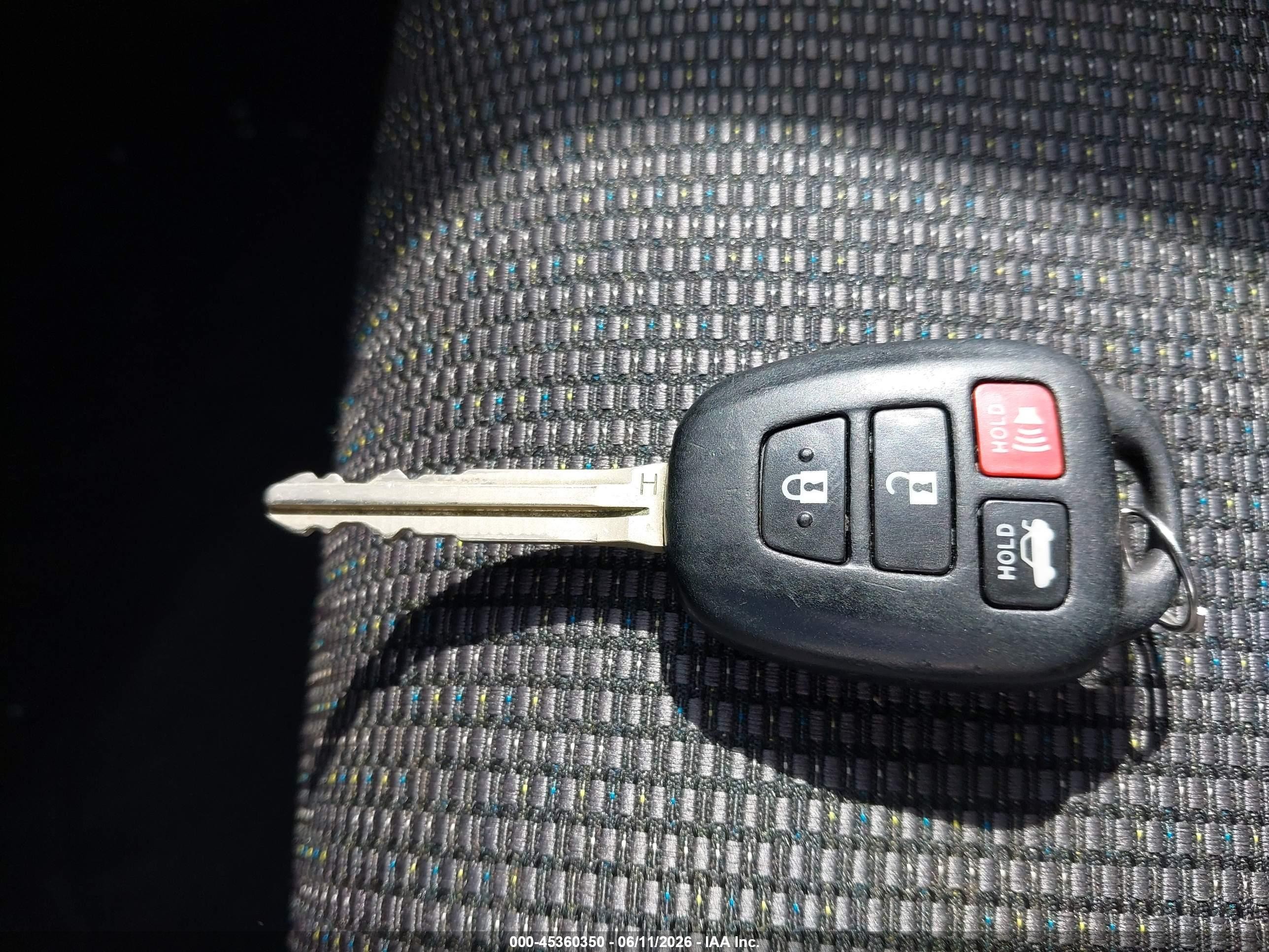 2015 Toyota Corolla S Plus Белый vin: 2T1BURHE6FC394488