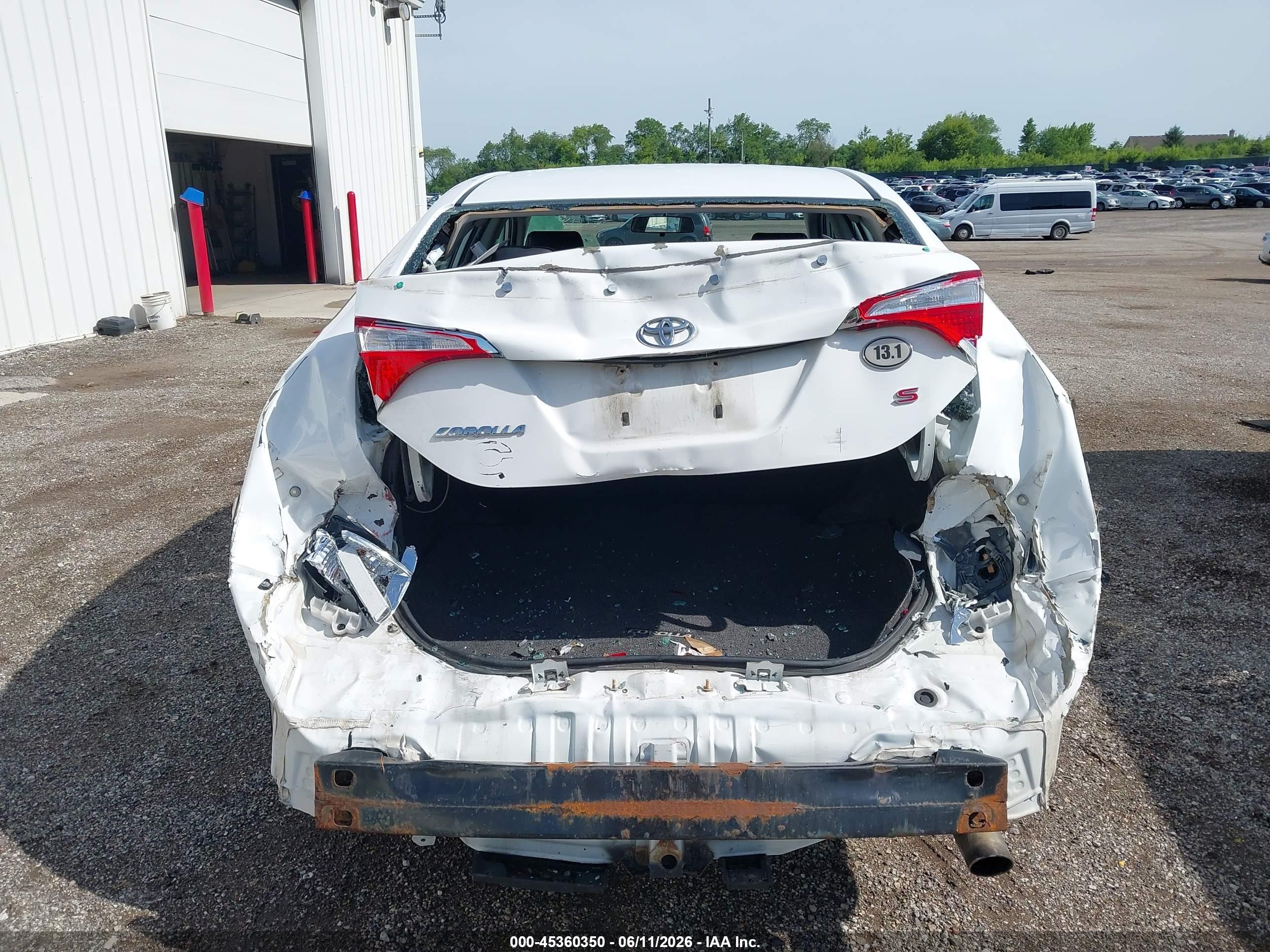 2015 Toyota Corolla S Plus Белый vin: 2T1BURHE6FC394488