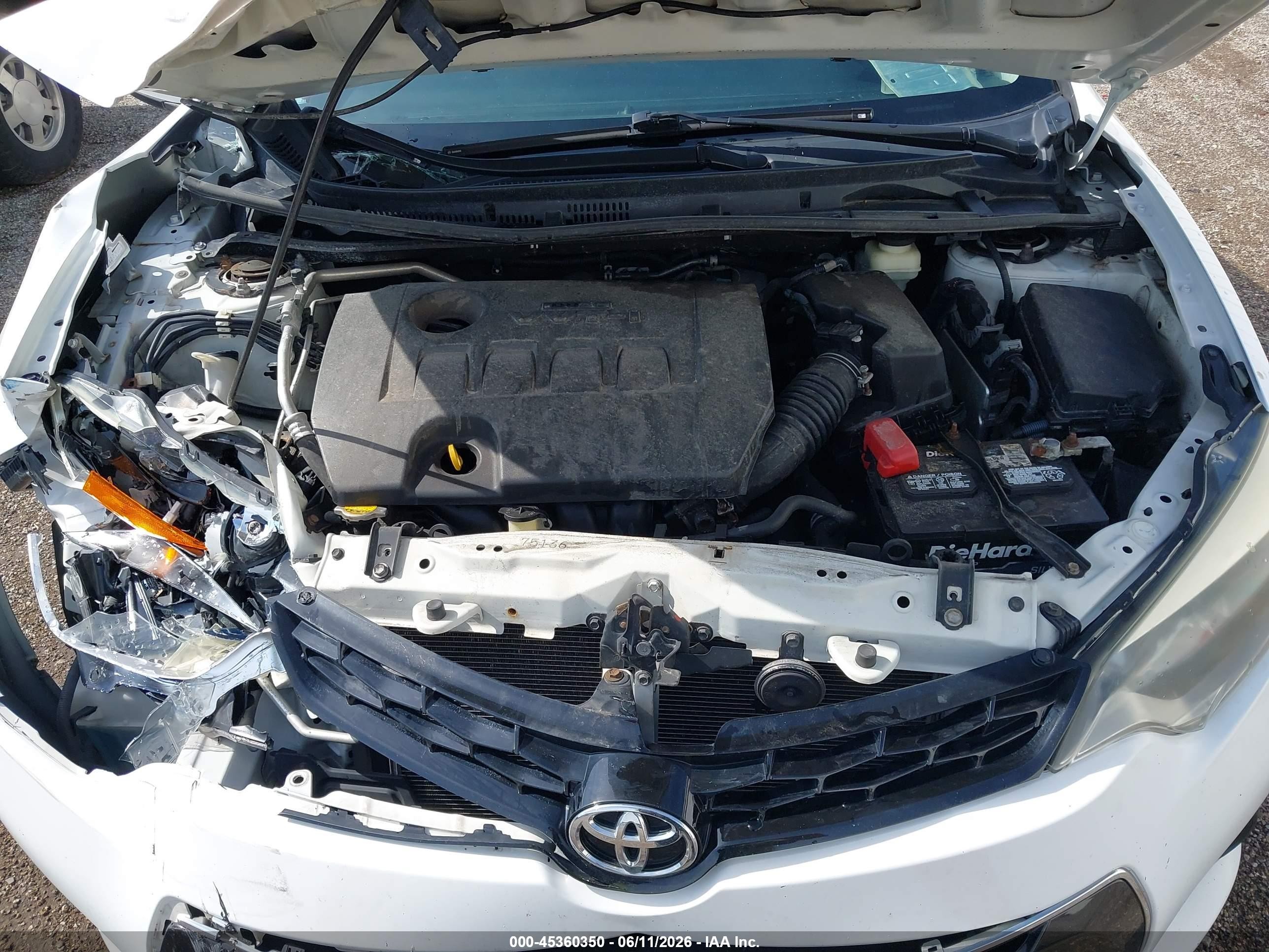 2015 Toyota Corolla S Plus Белый vin: 2T1BURHE6FC394488