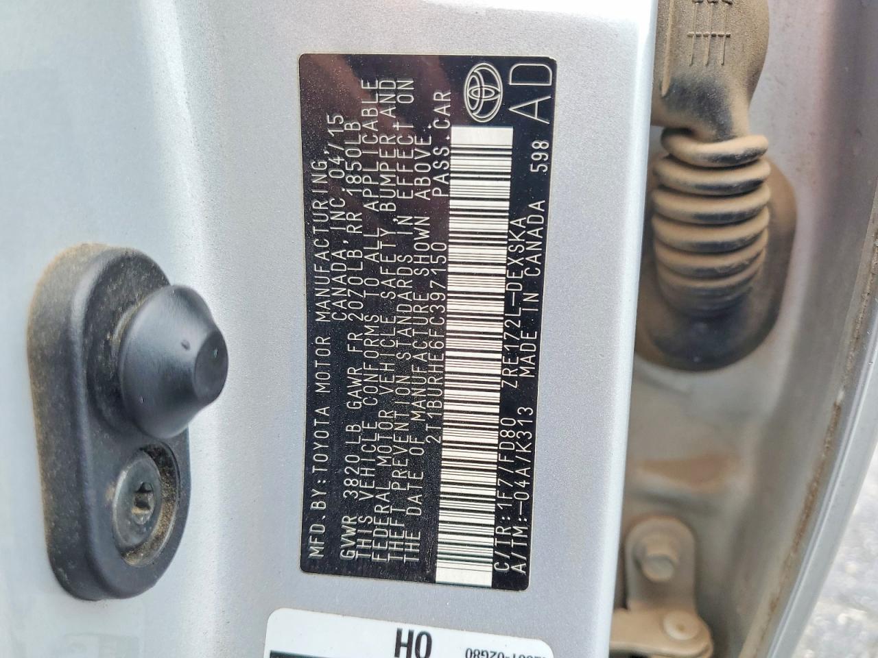 2015 Toyota Corolla S Plus Silver vin: 2T1BURHE6FC397150