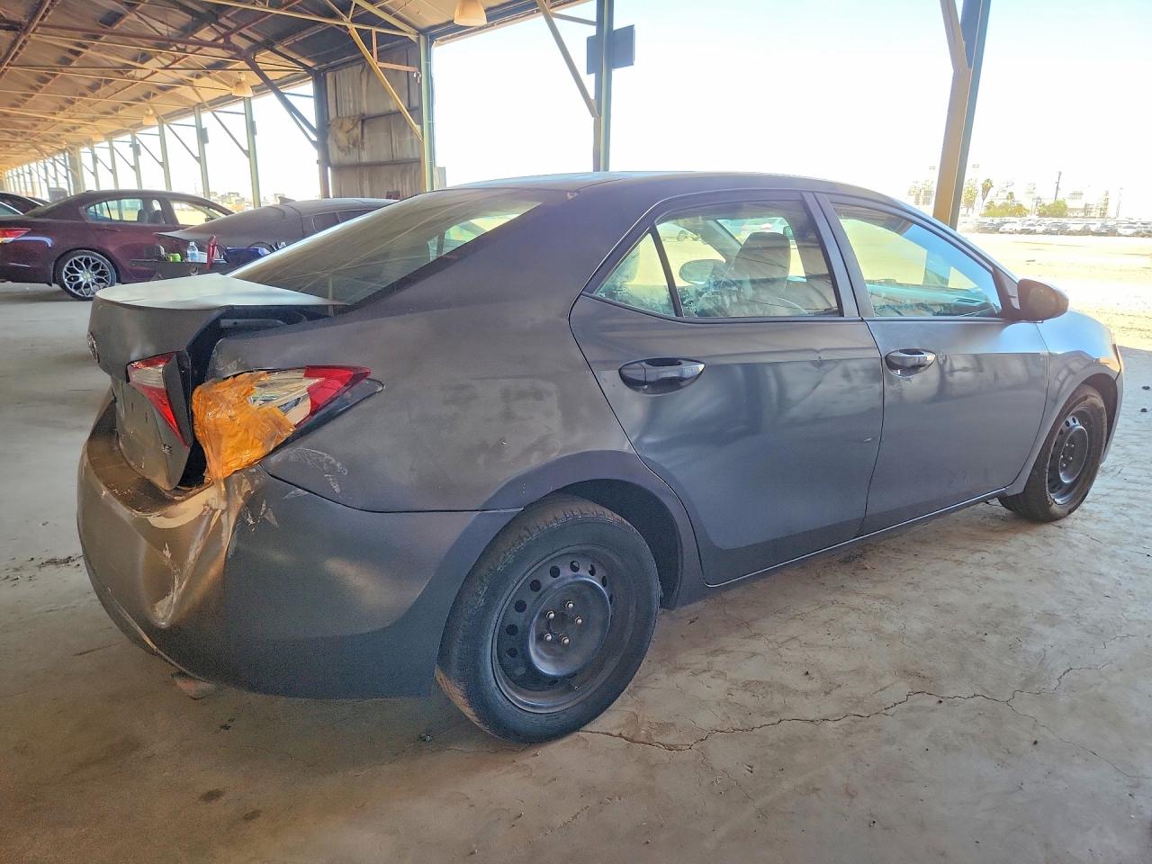 2015 Toyota Corolla Le Gray vin: 2T1BURHE6FC397570