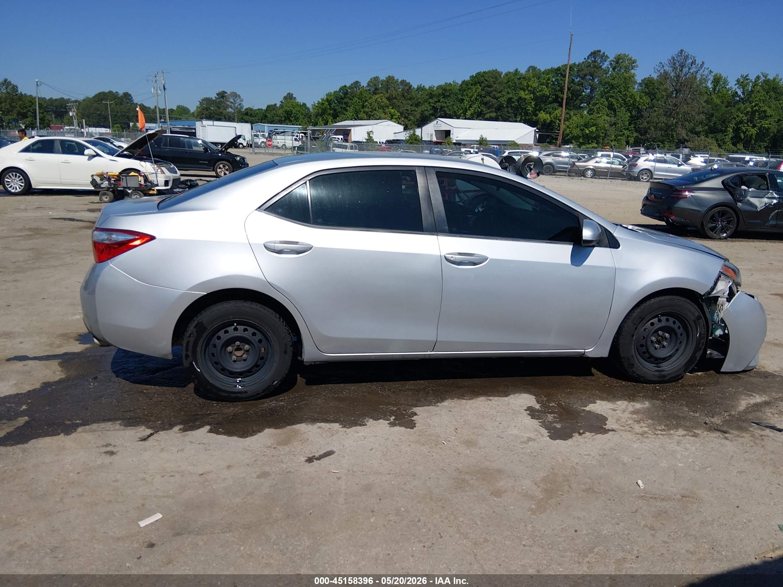 2015 Toyota Corolla L Silver vin: 2T1BURHE6FC412410