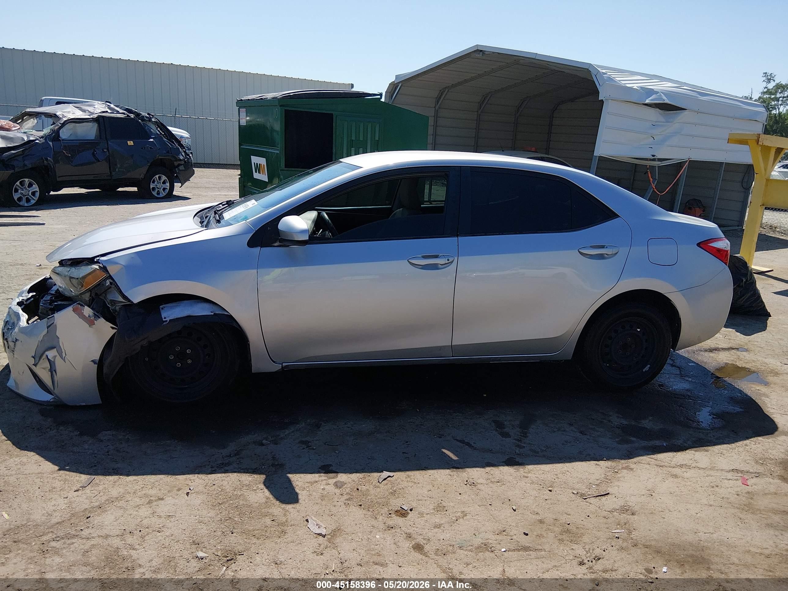 2015 Toyota Corolla L Silver vin: 2T1BURHE6FC412410