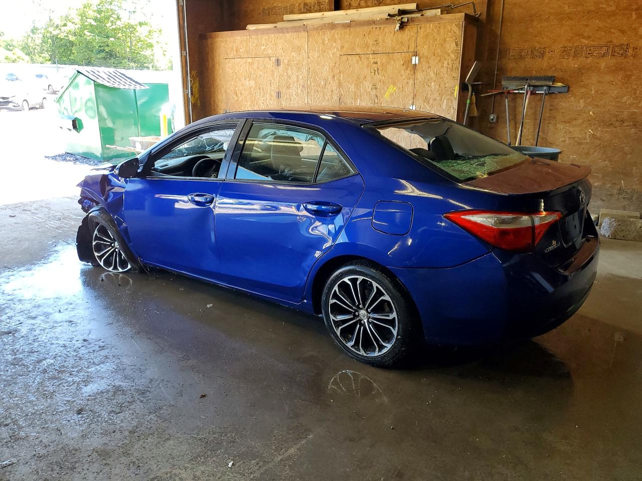 2015 Toyota Corolla S Plus Blue vin: 2T1BURHE6FC423472