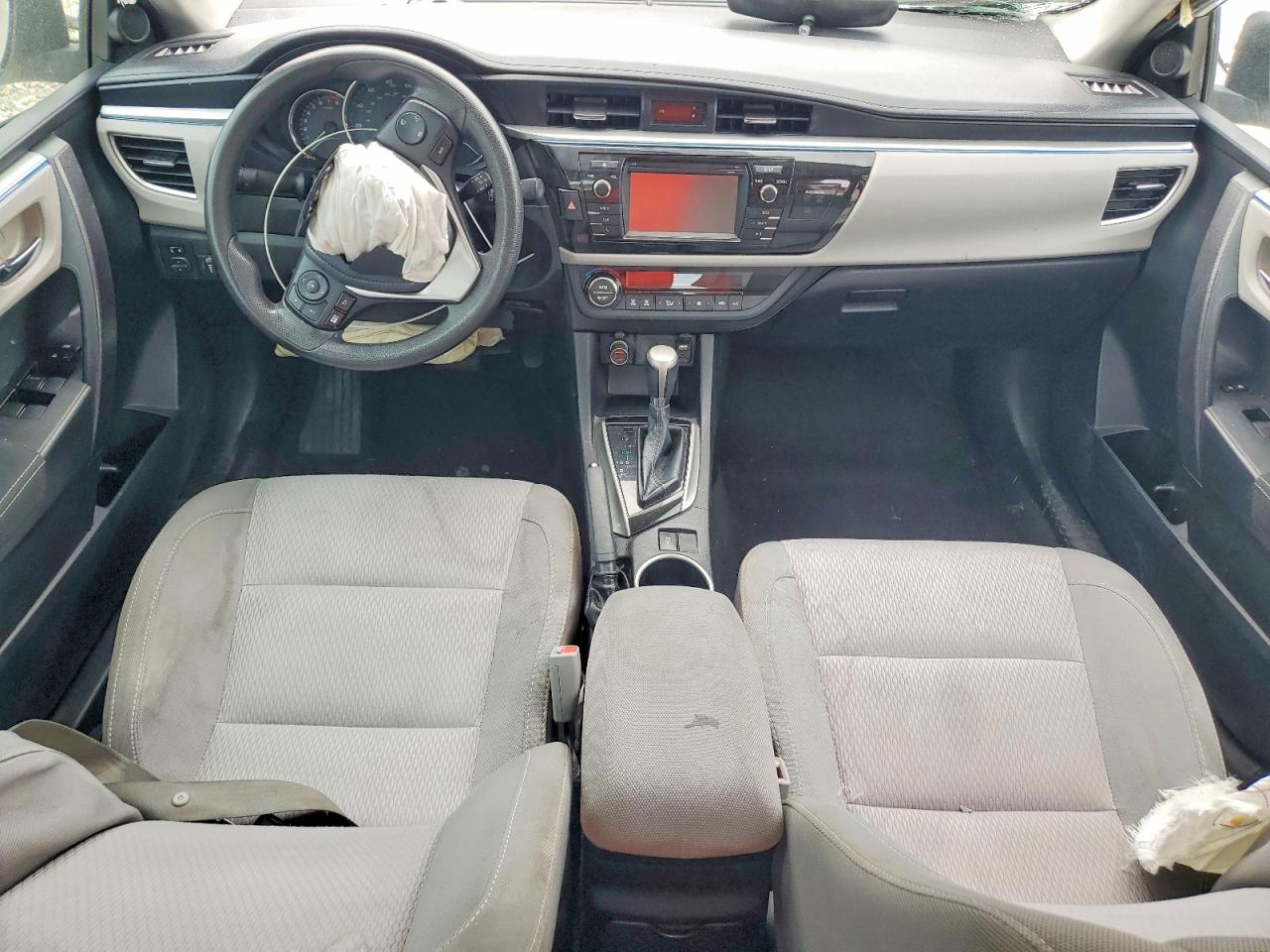2015 Toyota Corolla Le White vin: 2T1BURHE6FC427327
