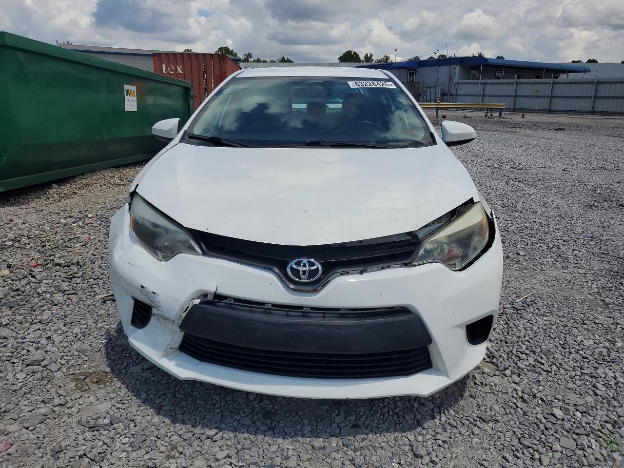 2015 Toyota Corolla L White vin: 2T1BURHE6FC428798