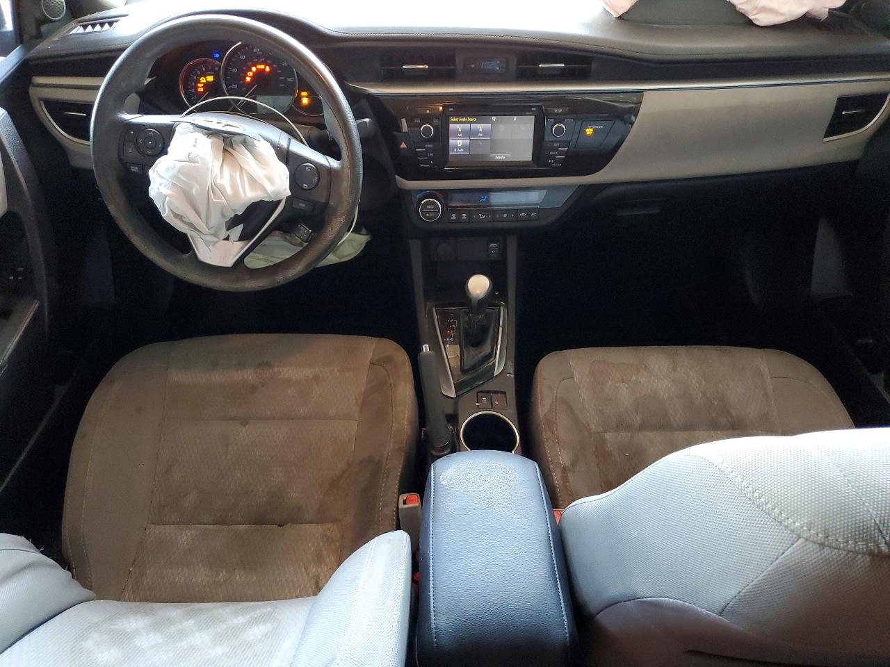 2015 Toyota Corolla Le Красный vin: 2T1BURHE6FC429031