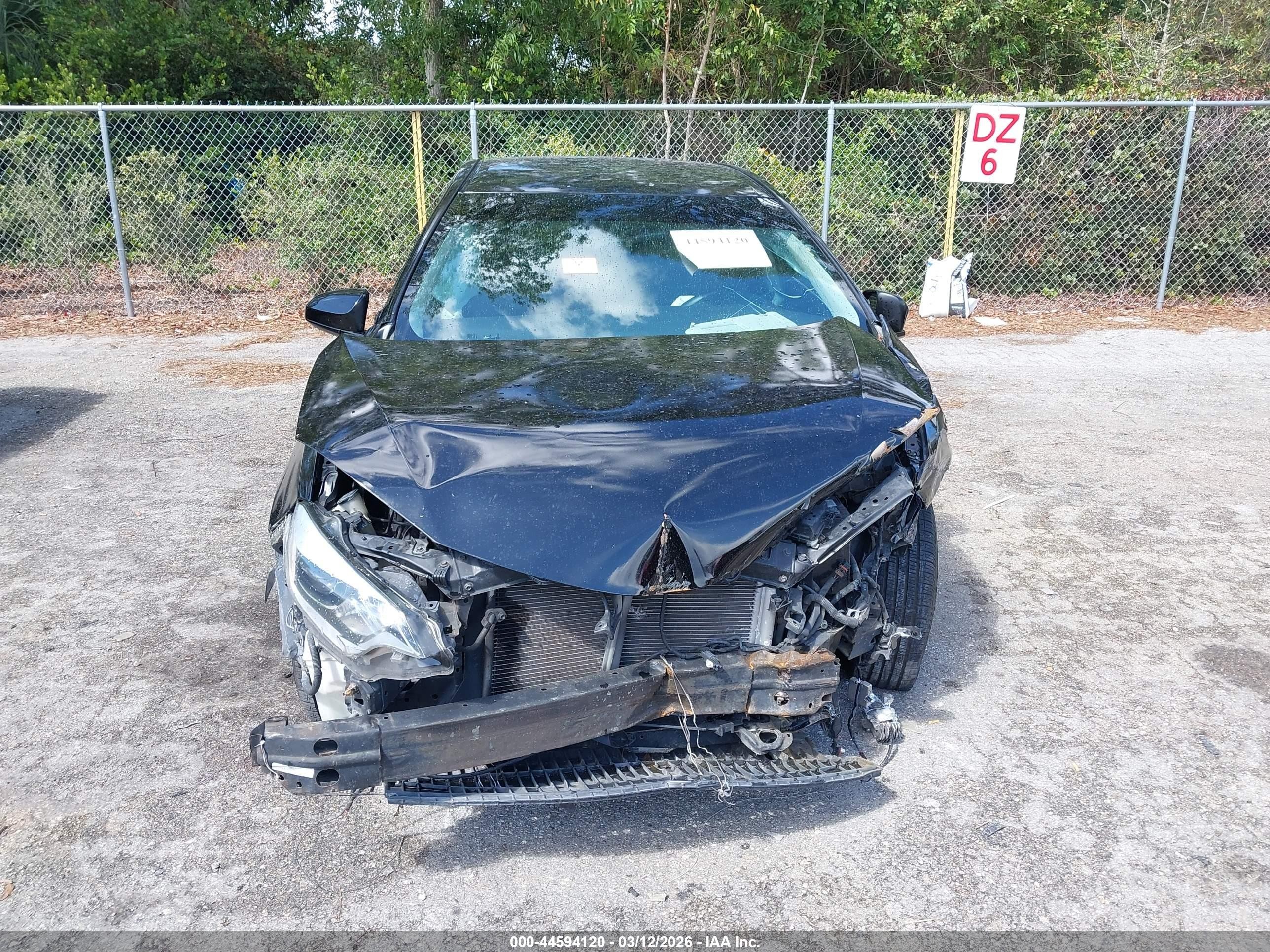 2015 Toyota Corolla L/le/s/s Plus/le Plus/le Premium/s Premium Black vin: 2T1BURHE6FC433855