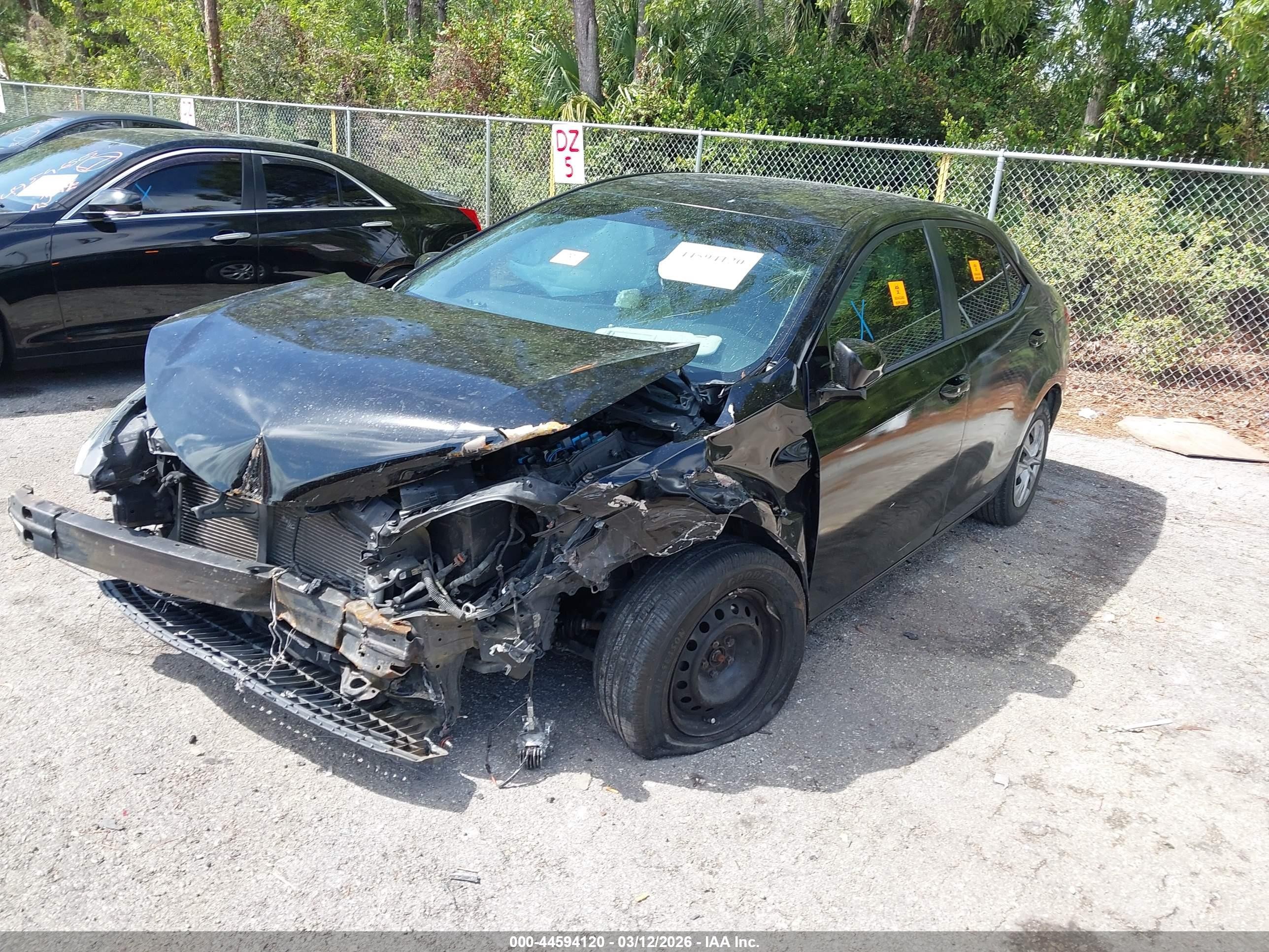 2015 Toyota Corolla L/le/s/s Plus/le Plus/le Premium/s Premium Black vin: 2T1BURHE6FC433855