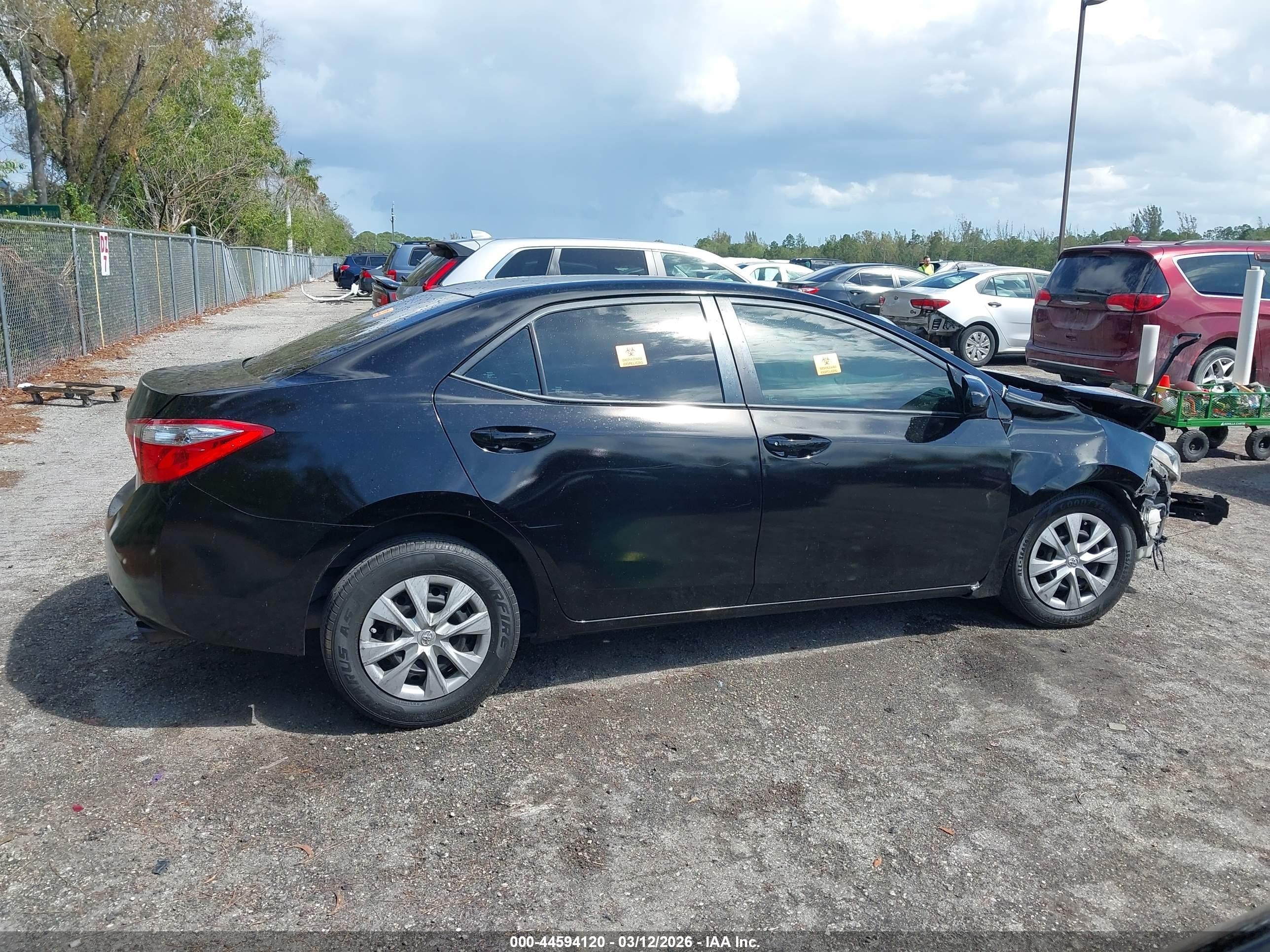 2015 Toyota Corolla L/le/s/s Plus/le Plus/le Premium/s Premium Black vin: 2T1BURHE6FC433855