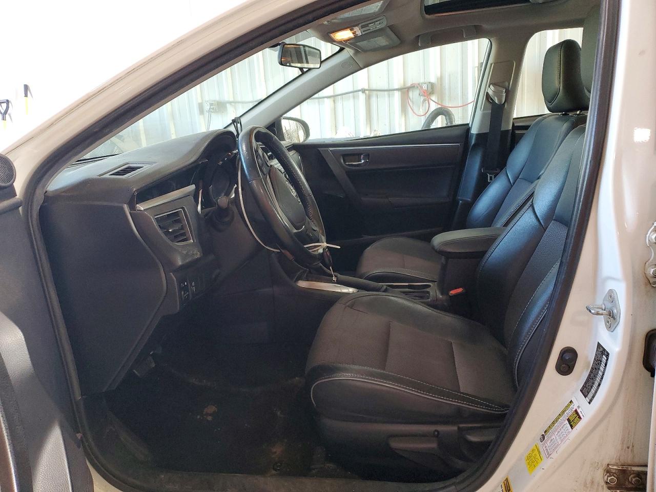 2015 Toyota Corolla S Plus White vin: 2T1BURHE6FC437775