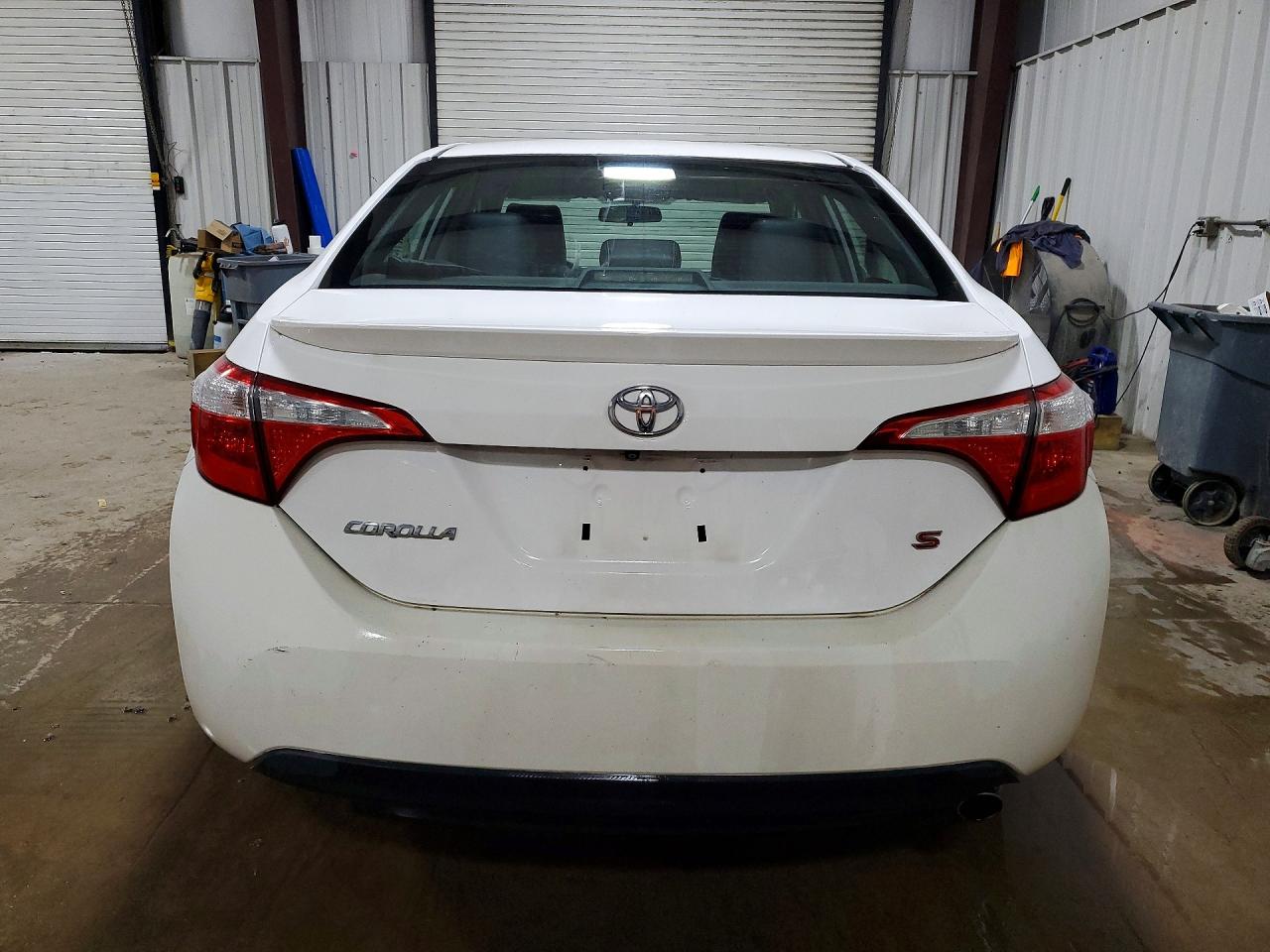 2015 Toyota Corolla S Plus White vin: 2T1BURHE6FC437775