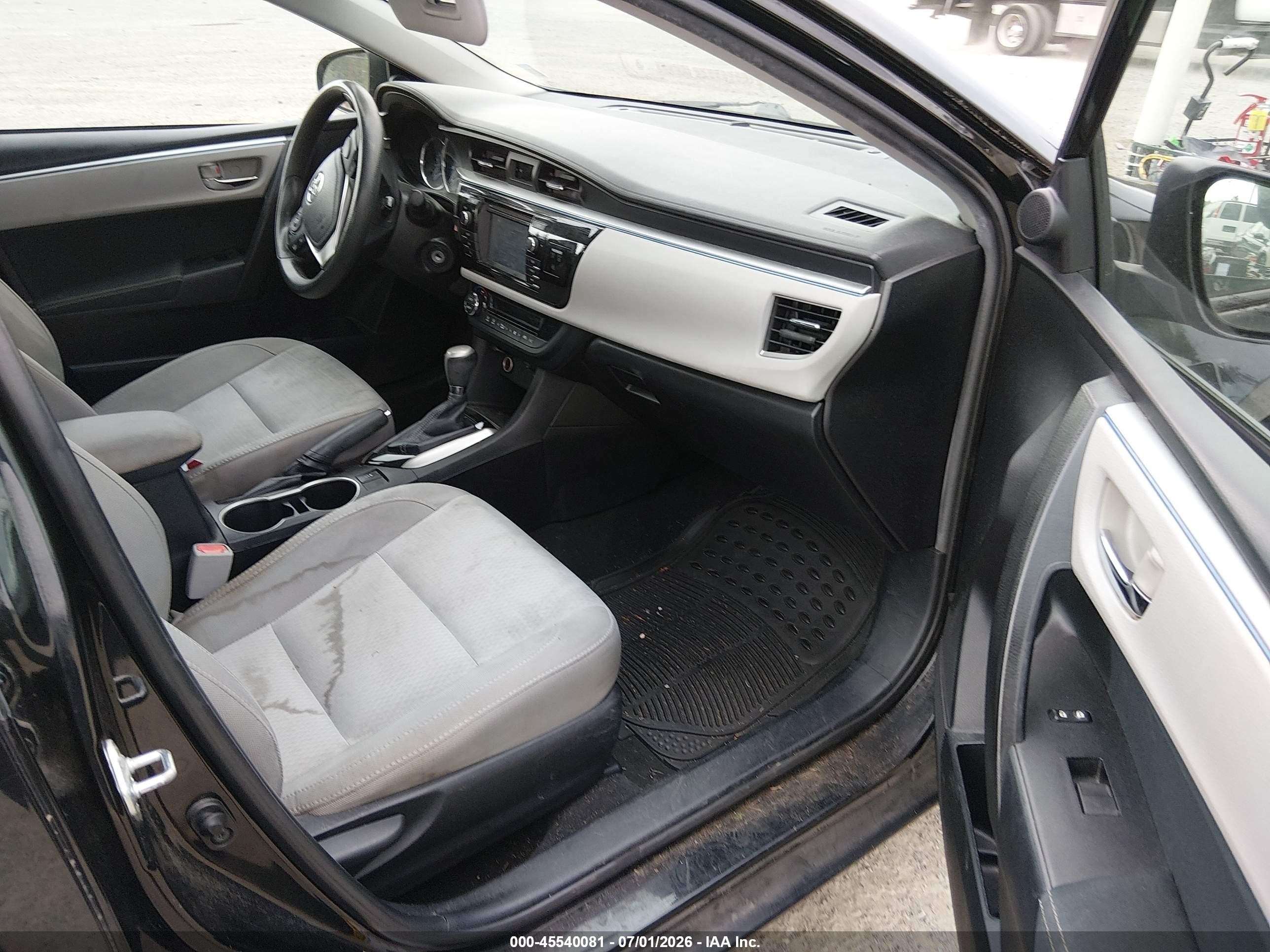 2015 Toyota Corolla Le Black vin: 2T1BURHE6FC438733