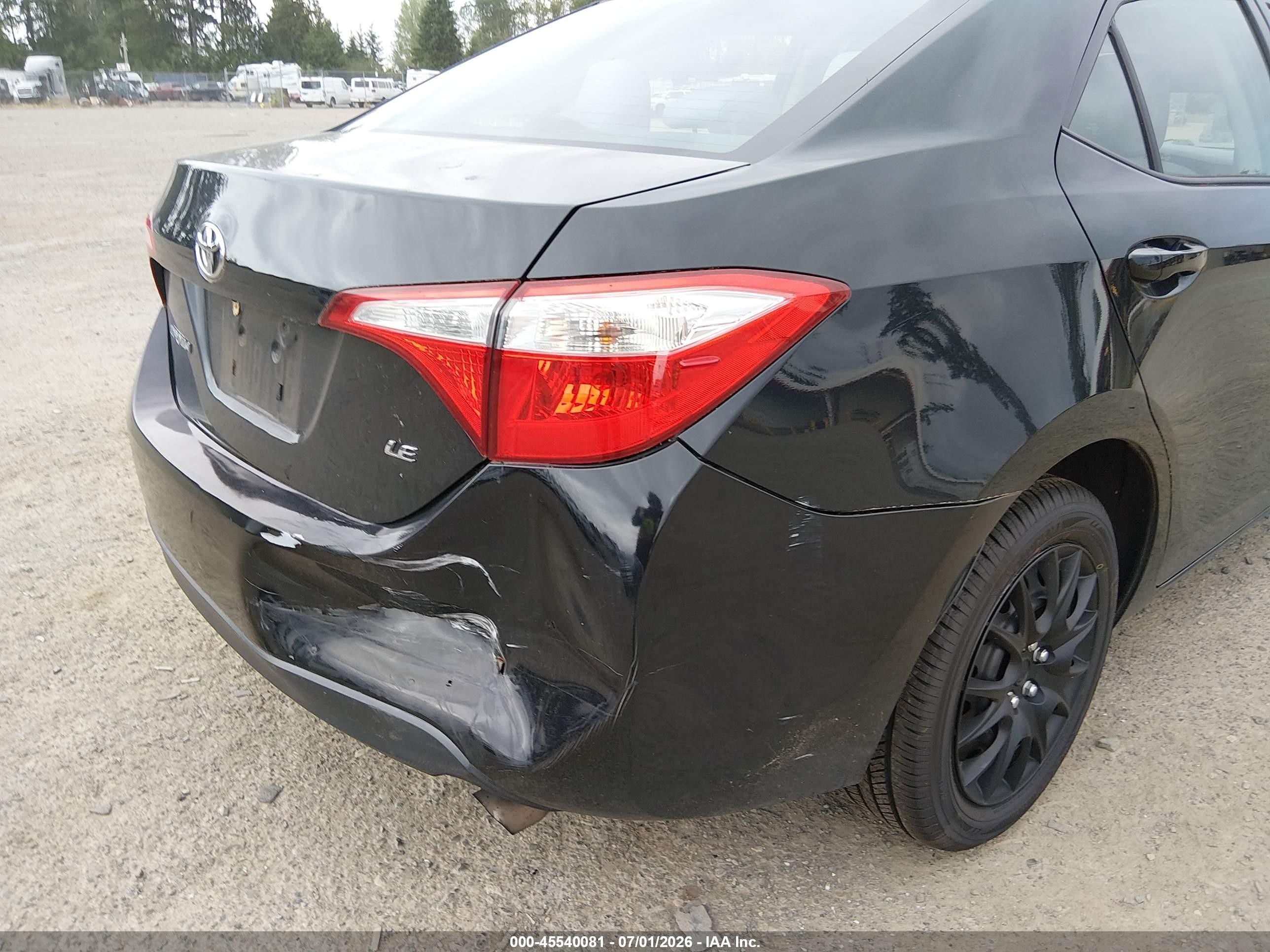 2015 Toyota Corolla Le Black vin: 2T1BURHE6FC438733
