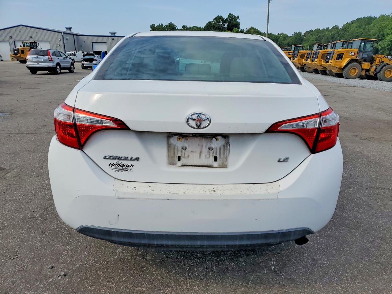 2015 Toyota Corolla Le White vin: 2T1BURHE6FC448372