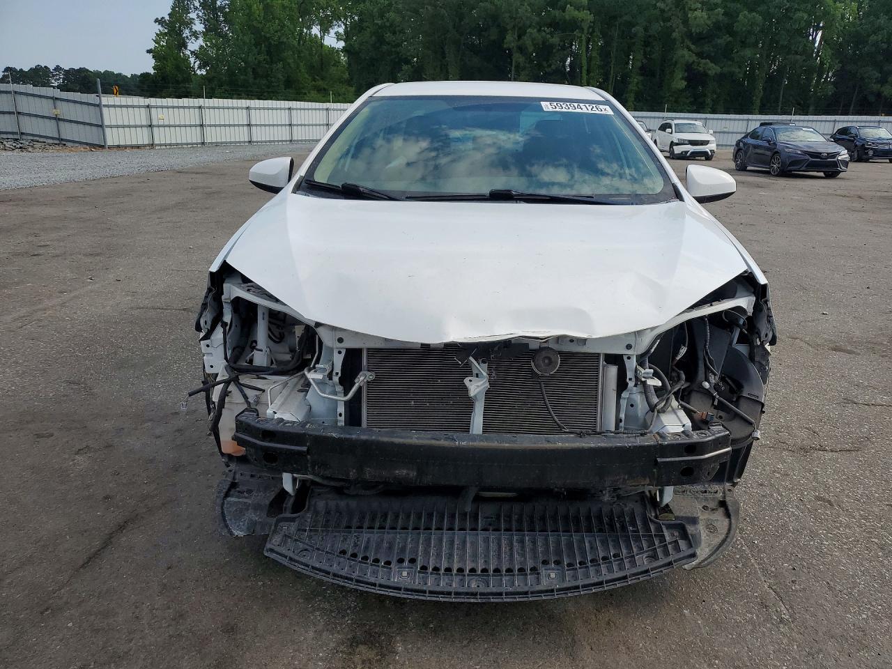 2015 Toyota Corolla Le White vin: 2T1BURHE6FC448372
