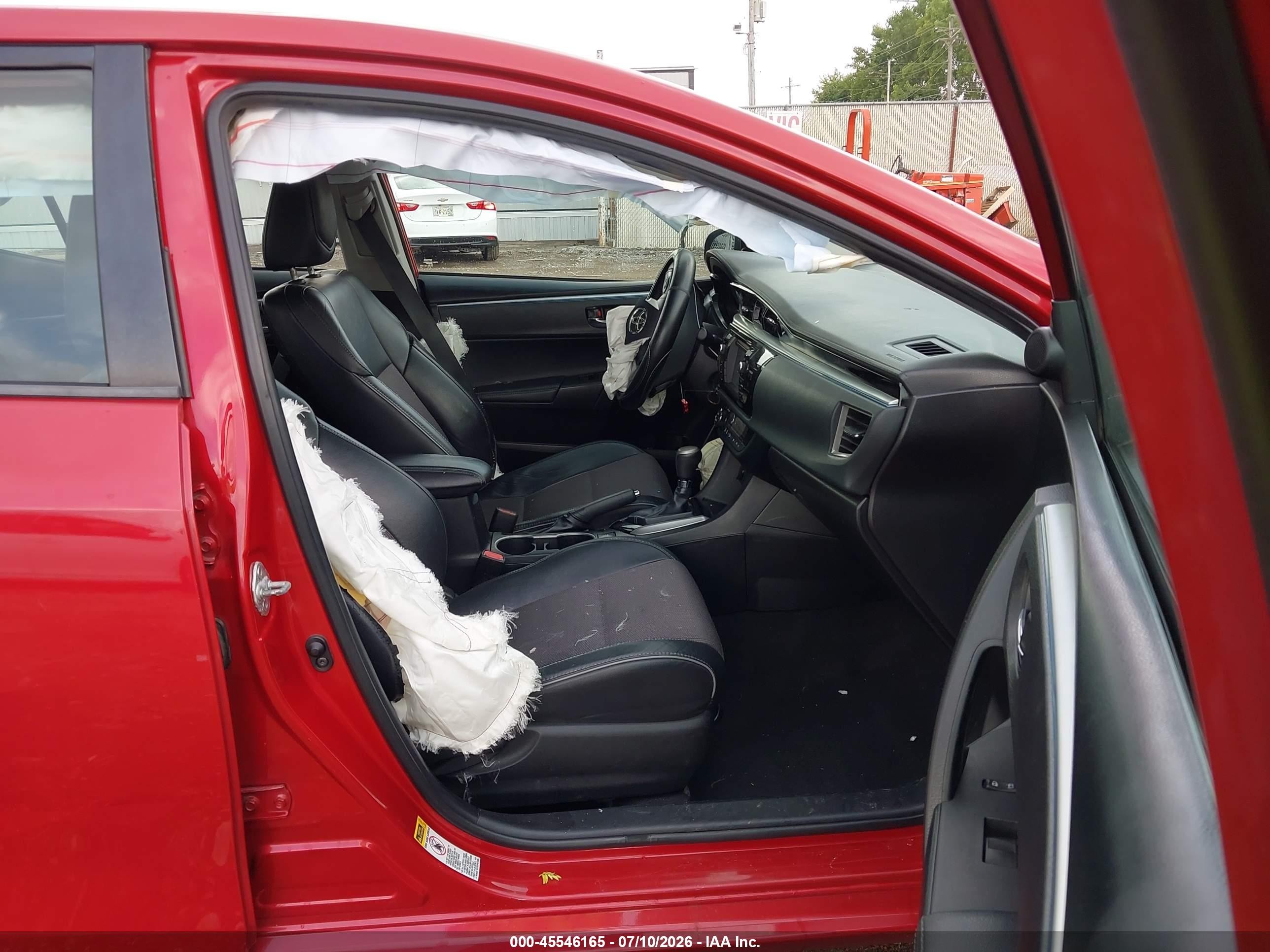 2015 Toyota Corolla S Plus Red vin: 2T1BURHE6FC465947
