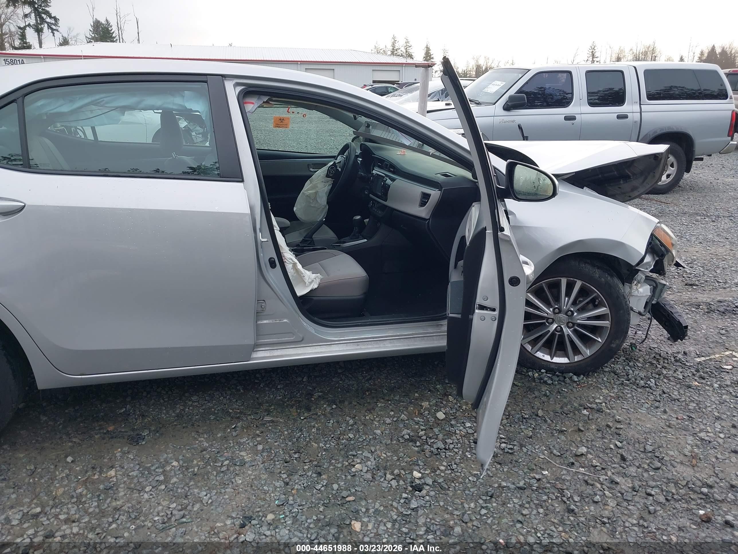 2015 Toyota Corolla Le Plus Silver vin: 2T1BURHE6FC466757