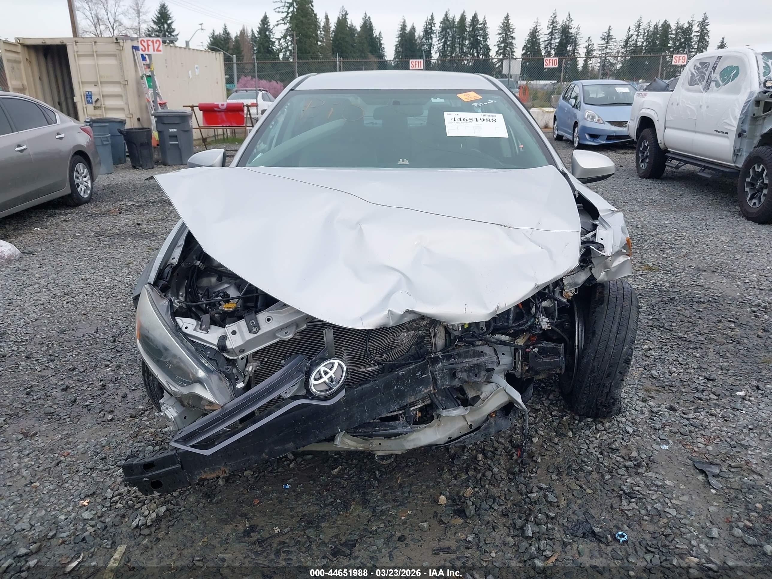 2015 Toyota Corolla Le Plus Silver vin: 2T1BURHE6FC466757