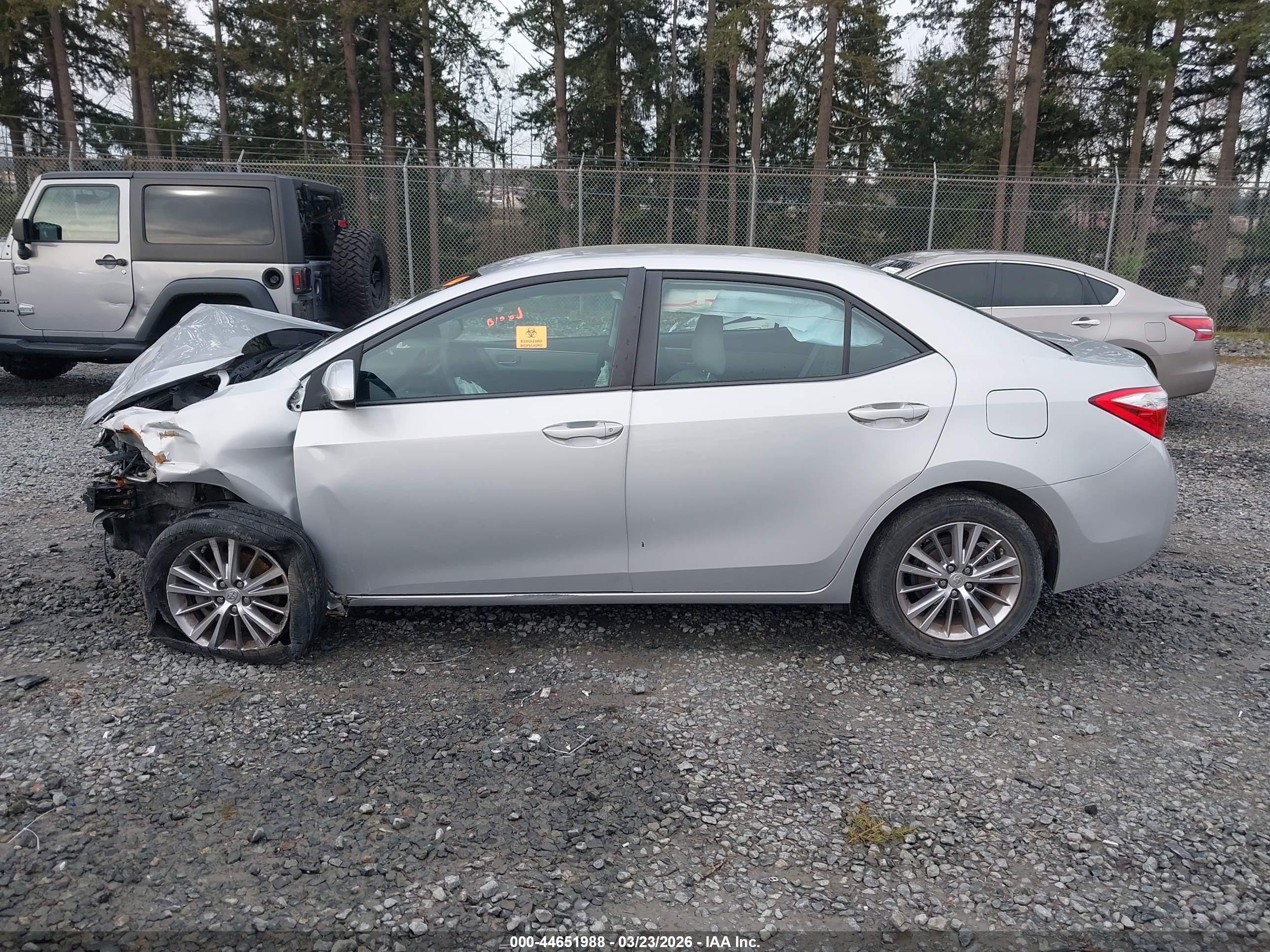 2015 Toyota Corolla Le Plus Silver vin: 2T1BURHE6FC466757