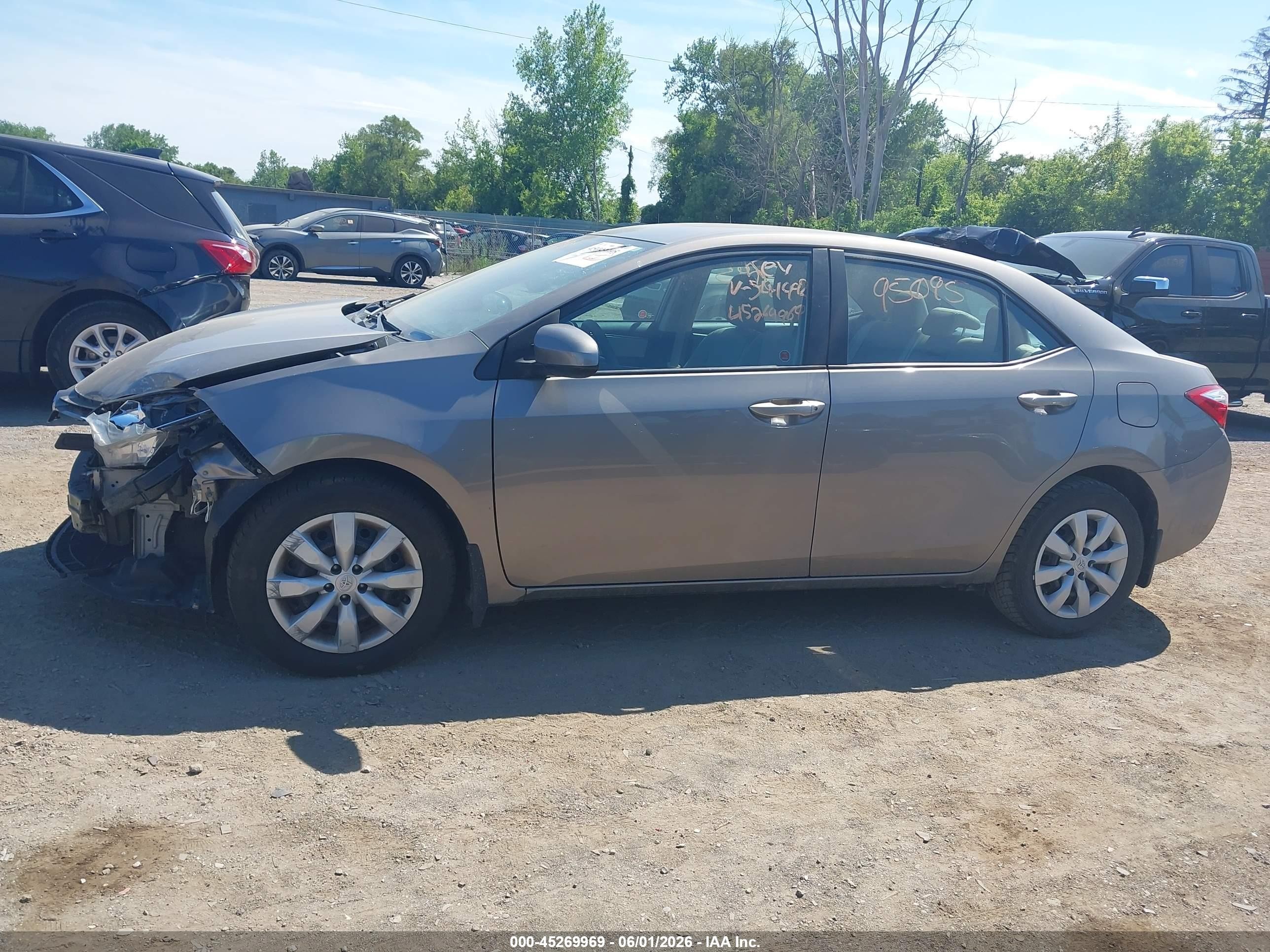 2016 Toyota Corolla Le Beige vin: 2T1BURHE6GC541992