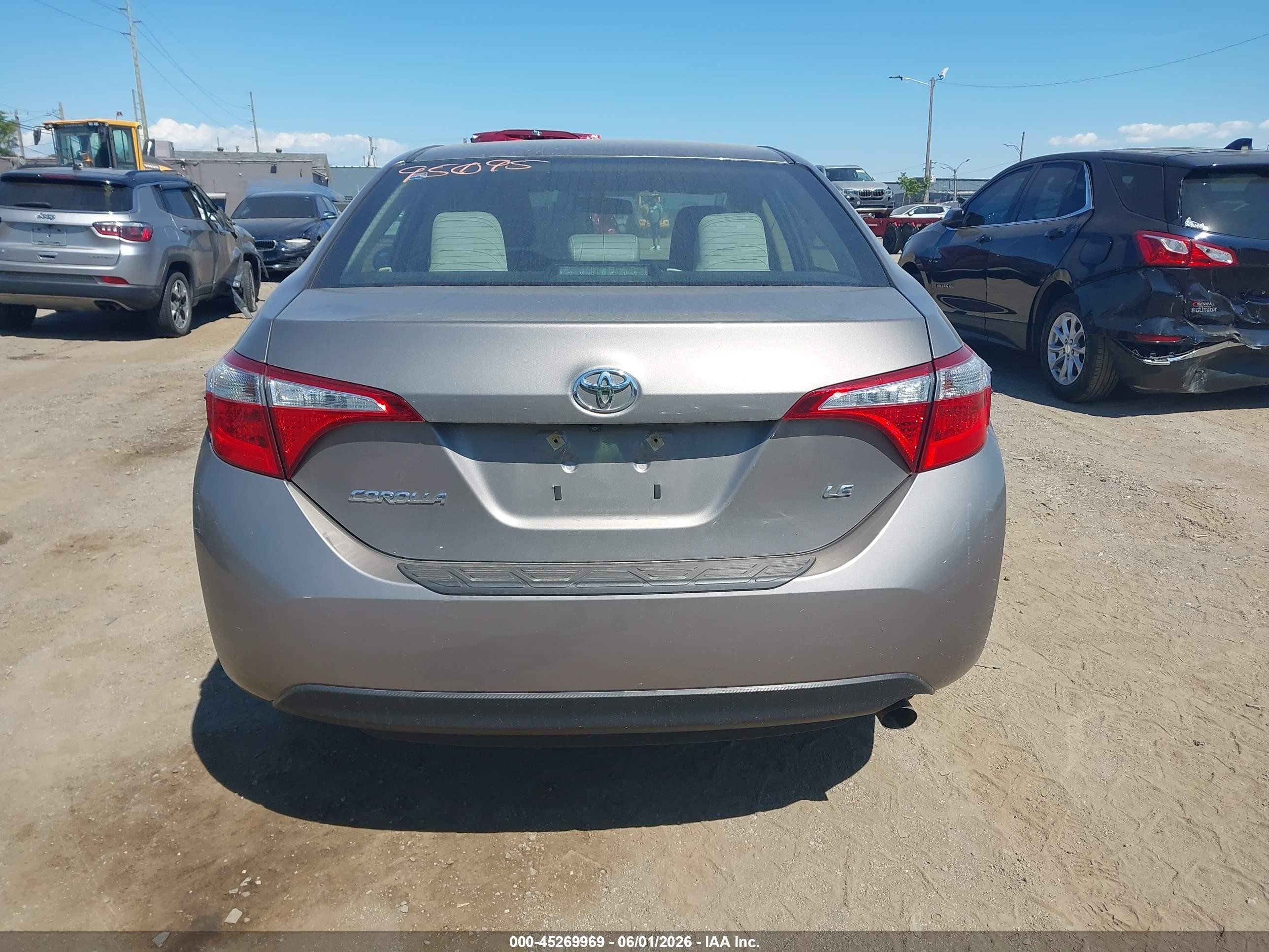 2016 Toyota Corolla Le Beige vin: 2T1BURHE6GC541992