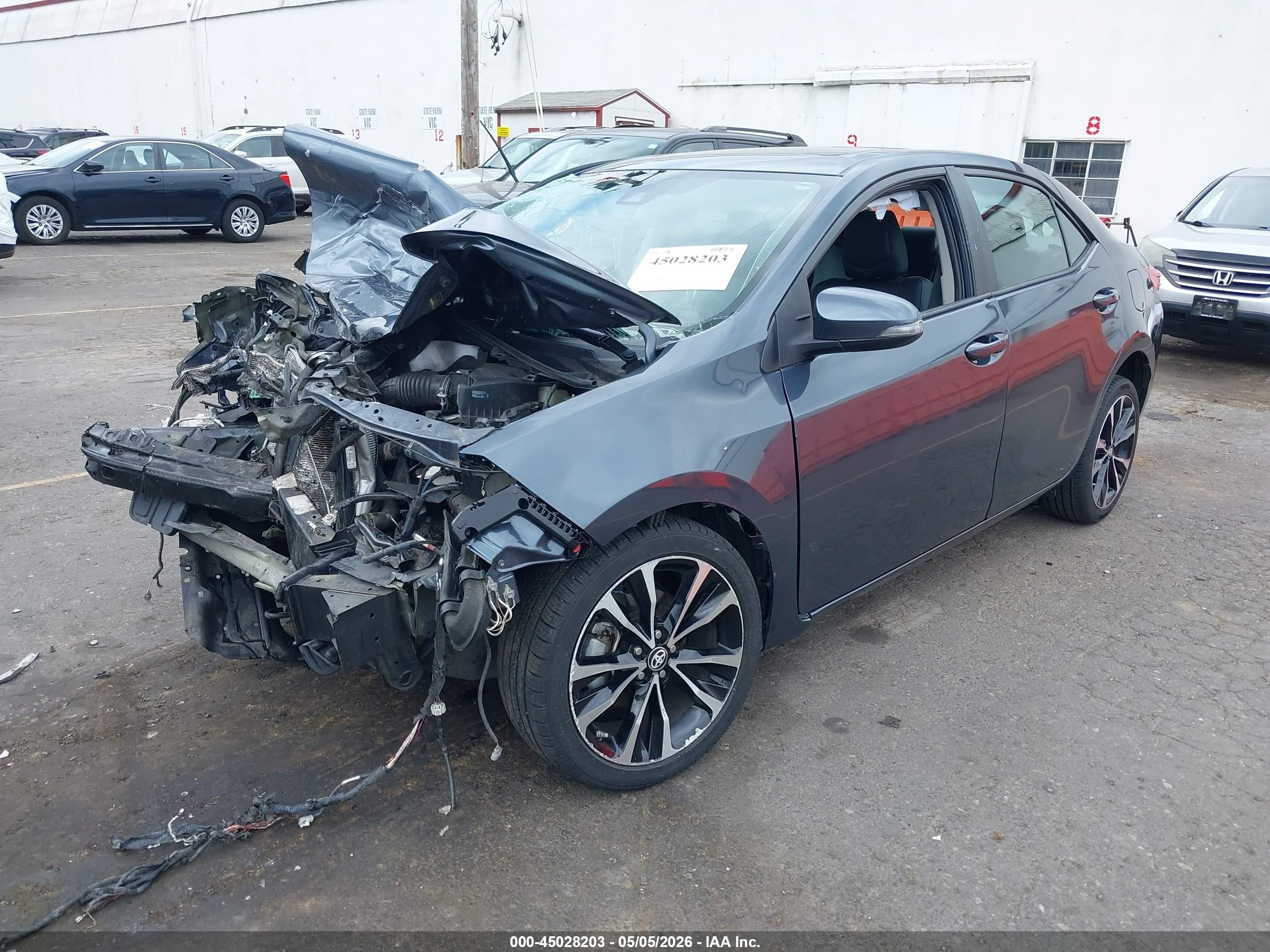 2017 Toyota Corolla Se Gray vin: 2T1BURHE6HC777155